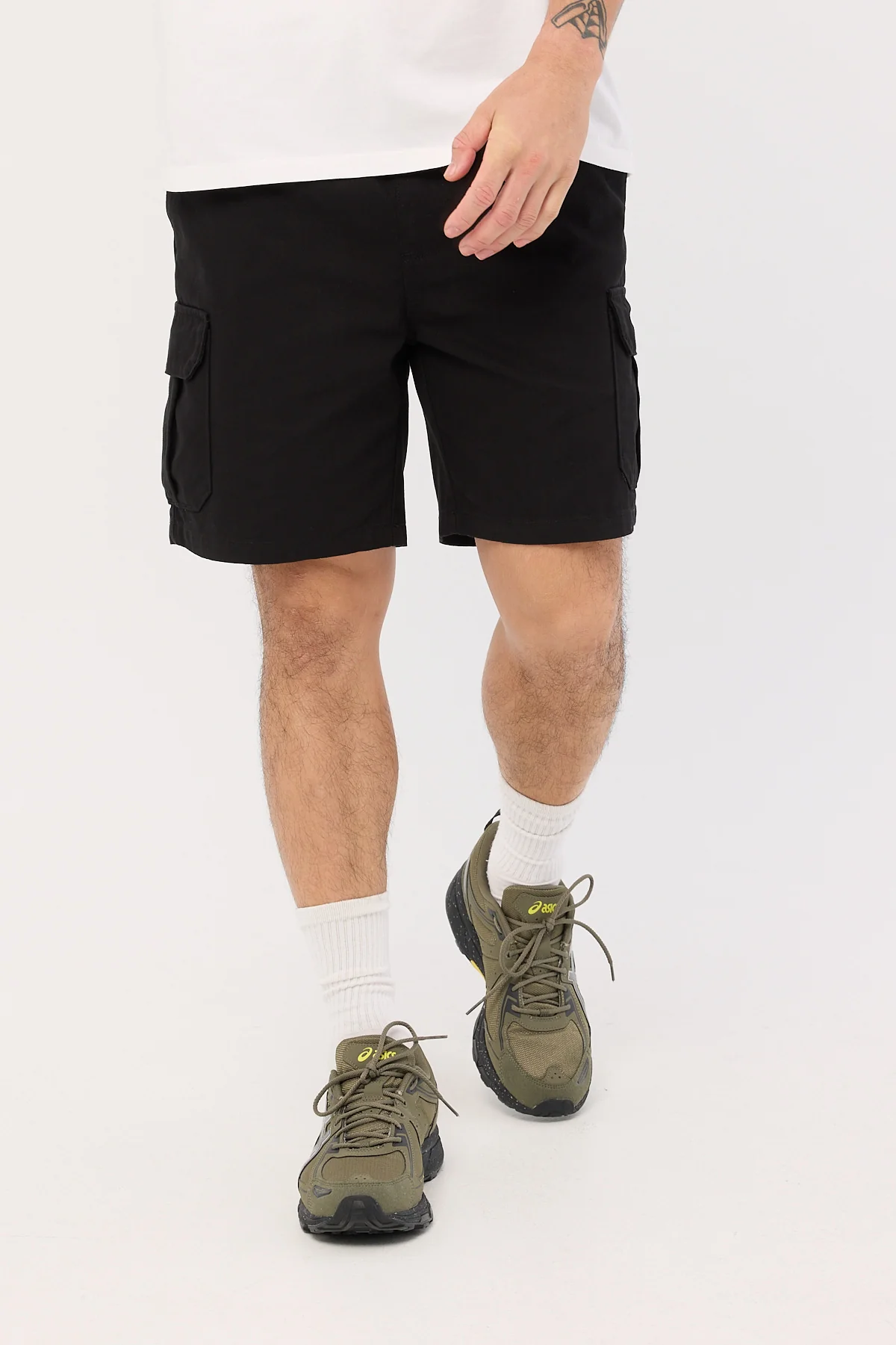 Thrills Bueno Elastic Cargo Short Black - Image 3