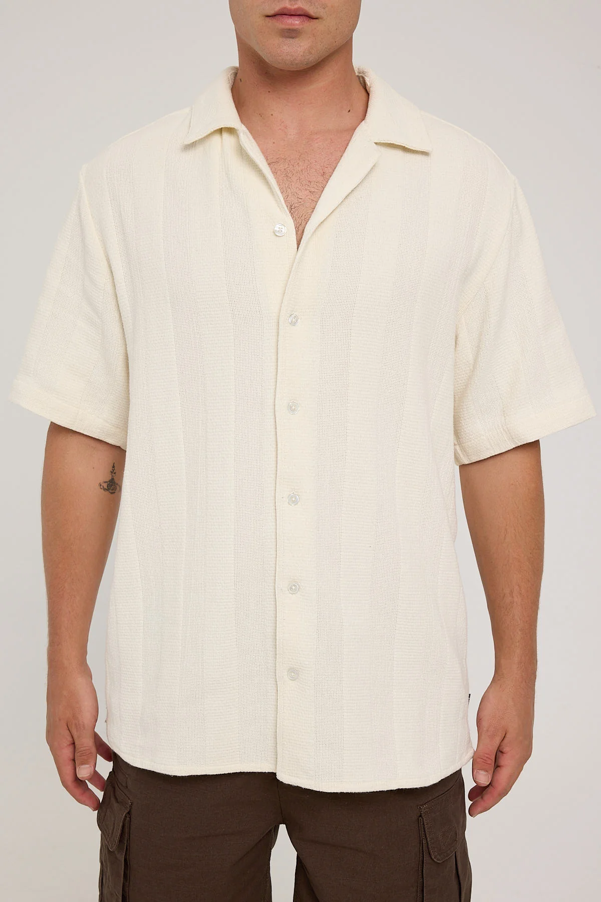 Thrills Evolution Bowling Shirt Dirty White - Image 7