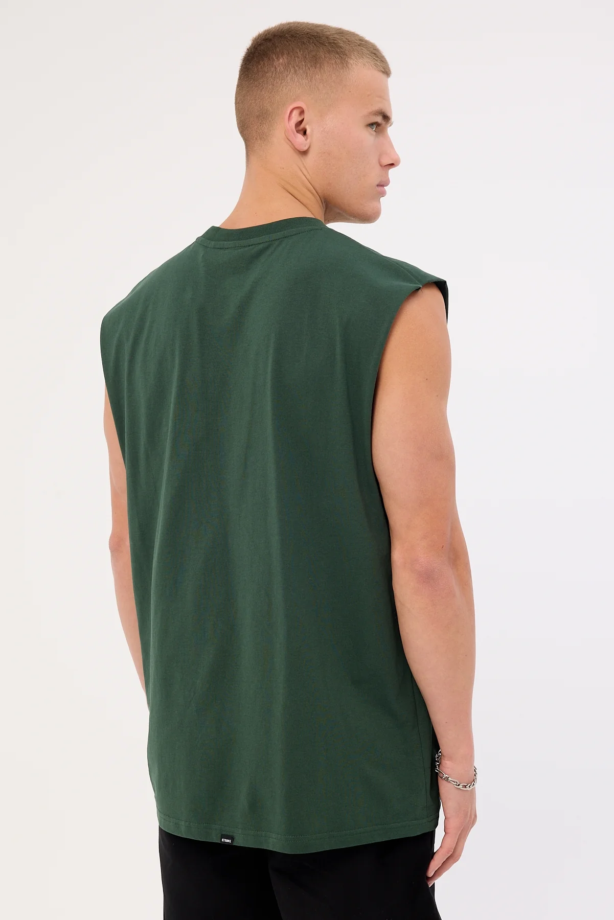 Thrills Lifted Embro Merch Fit Muscle Tee Sycamore - Image 6