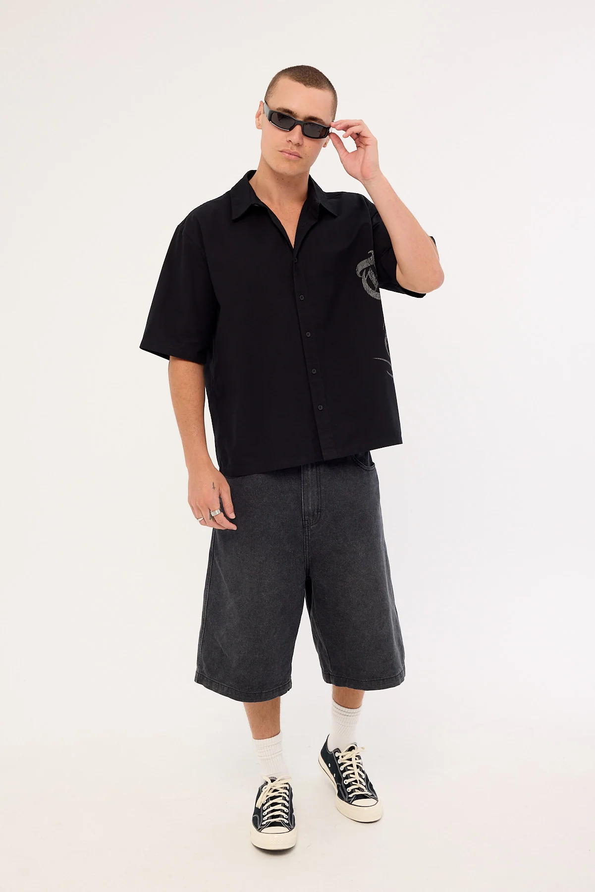 Thrills Misfortune Box Fit Cropped Sleeve Shirt Washed Black - Image 3