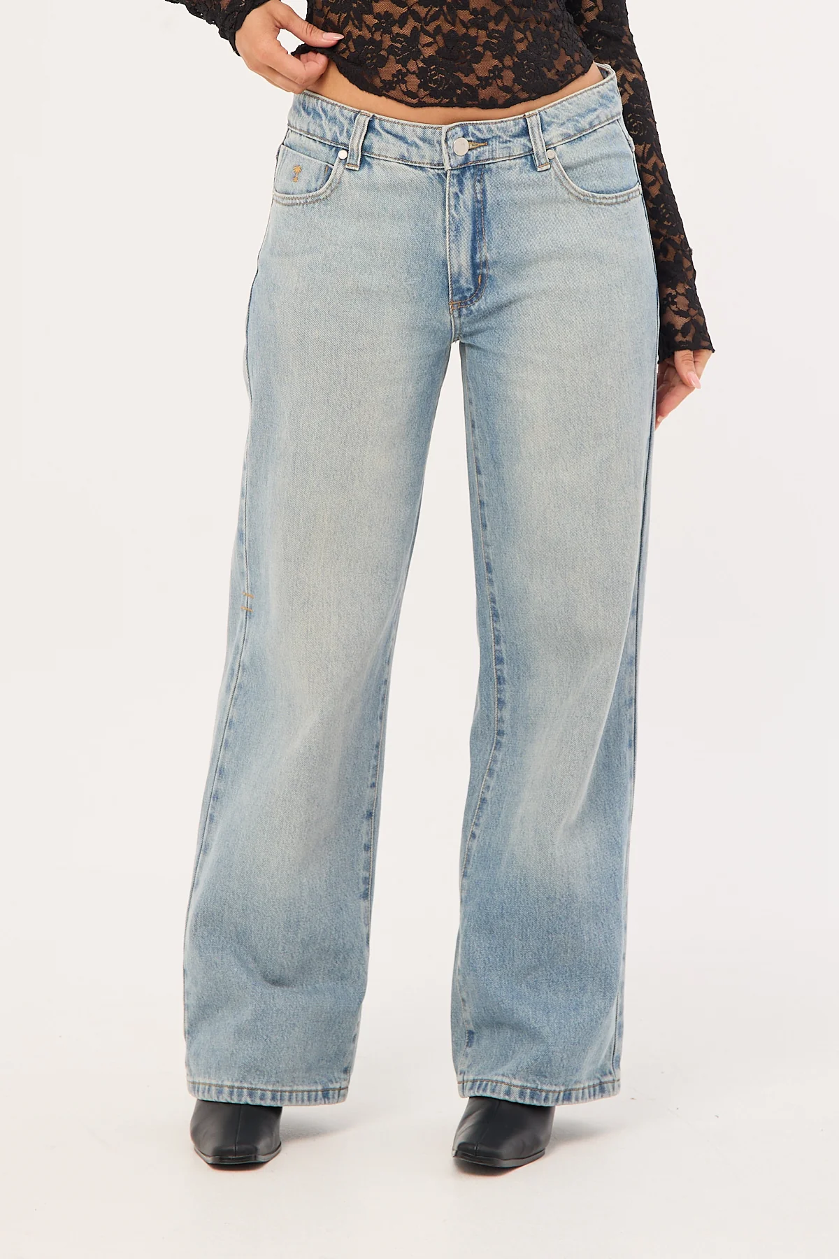 Thrills Parker Petite Low Rise Baggy Jean Faded Pearl Blue - Image 3