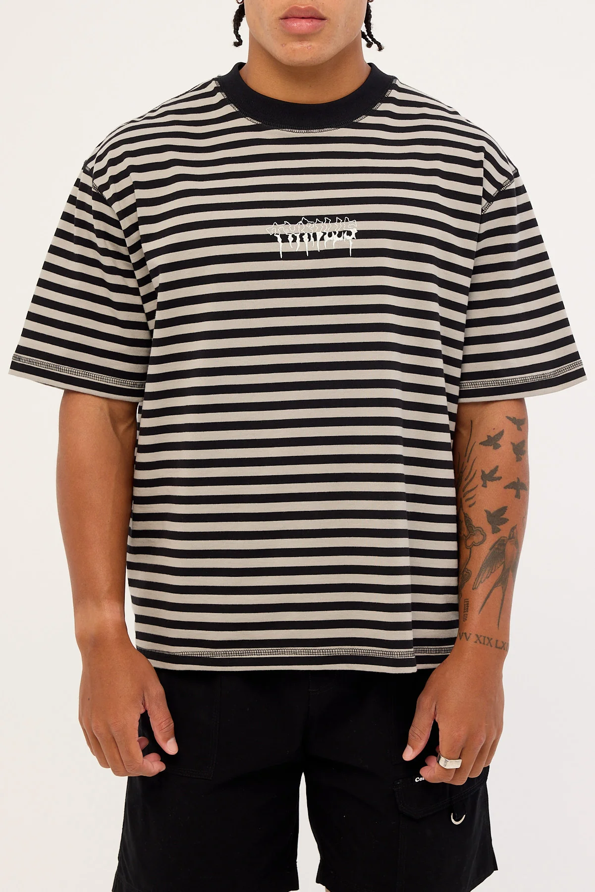 Thrills Shattered Stripe Box Fit Oversize Cropped Tee Grey Stripe - Image 6