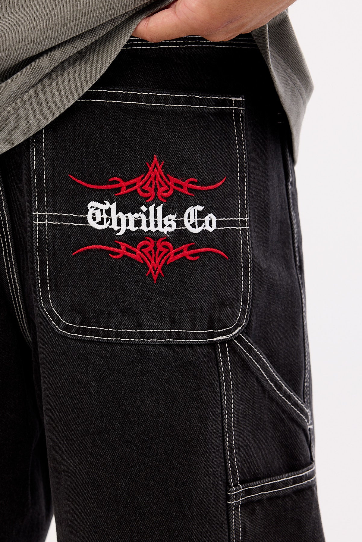 Thrills Superstition Biggest Slacker Baggy Carpenter Short Aged Black - Image 6