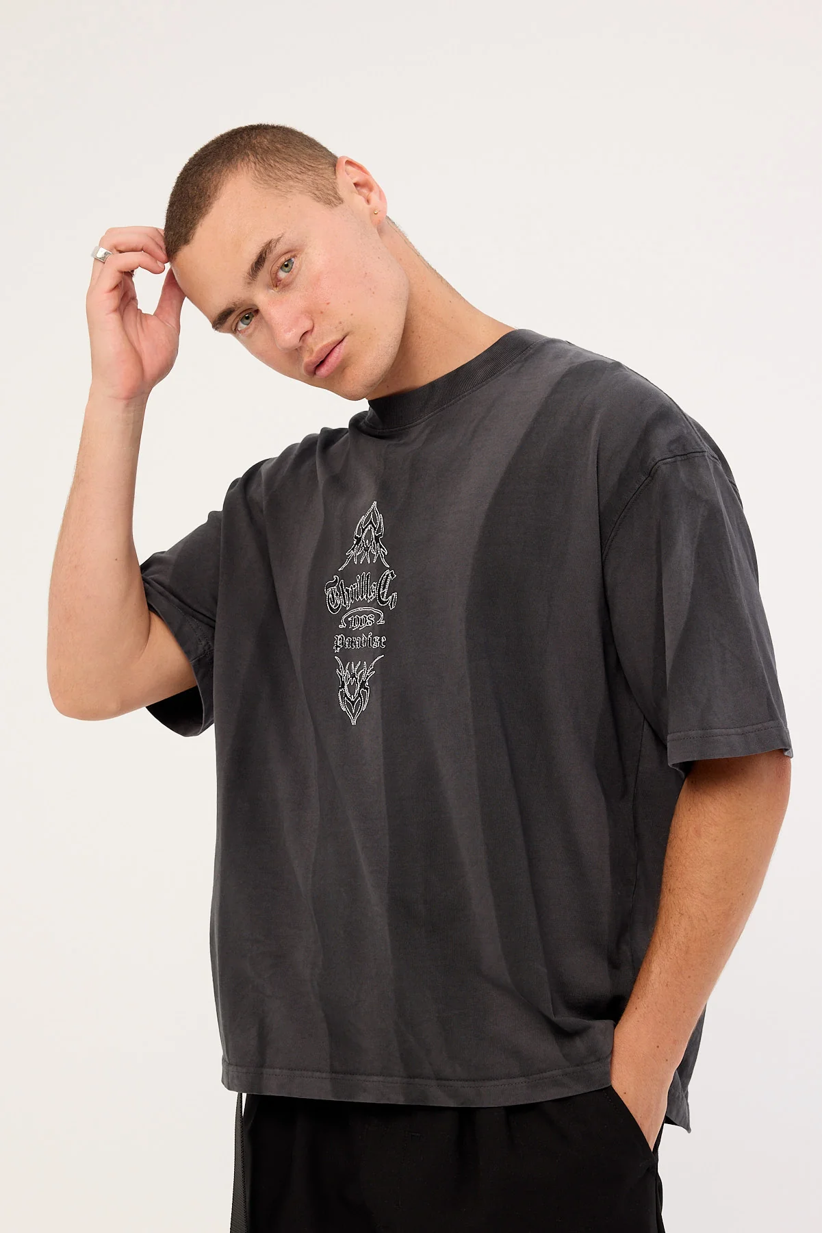Thrills Superstition Sunfade Box Fit Oversize Cropped Tee Dark Sunfade Bleach Charcoal - Image 4