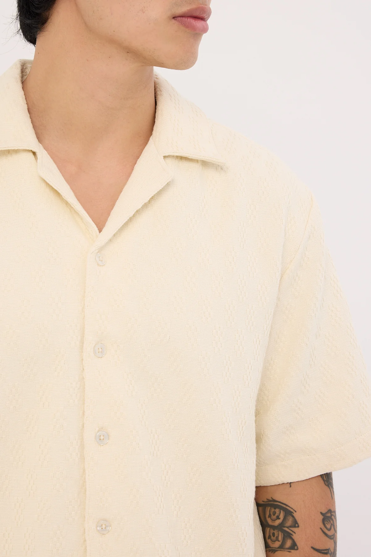 Thrills Vanished Short Bowling Shirt Heritage White - Image 3