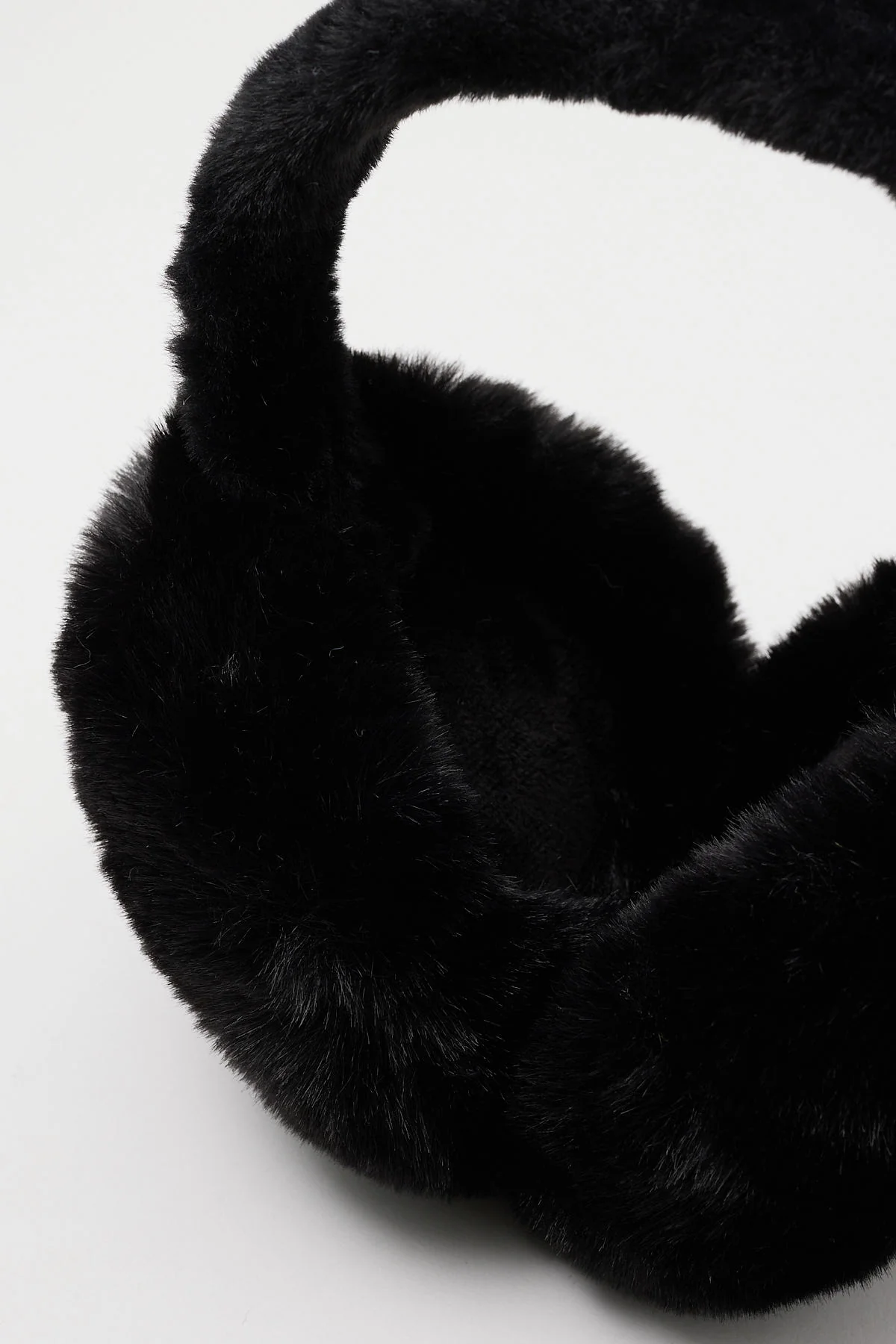 Token Antarctic Ear Muffs Black - Image 2