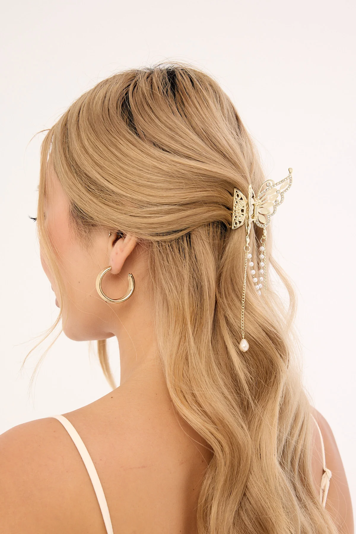Token Butterfly Pearl Drop Hair Claw Clip Gold - Image 3