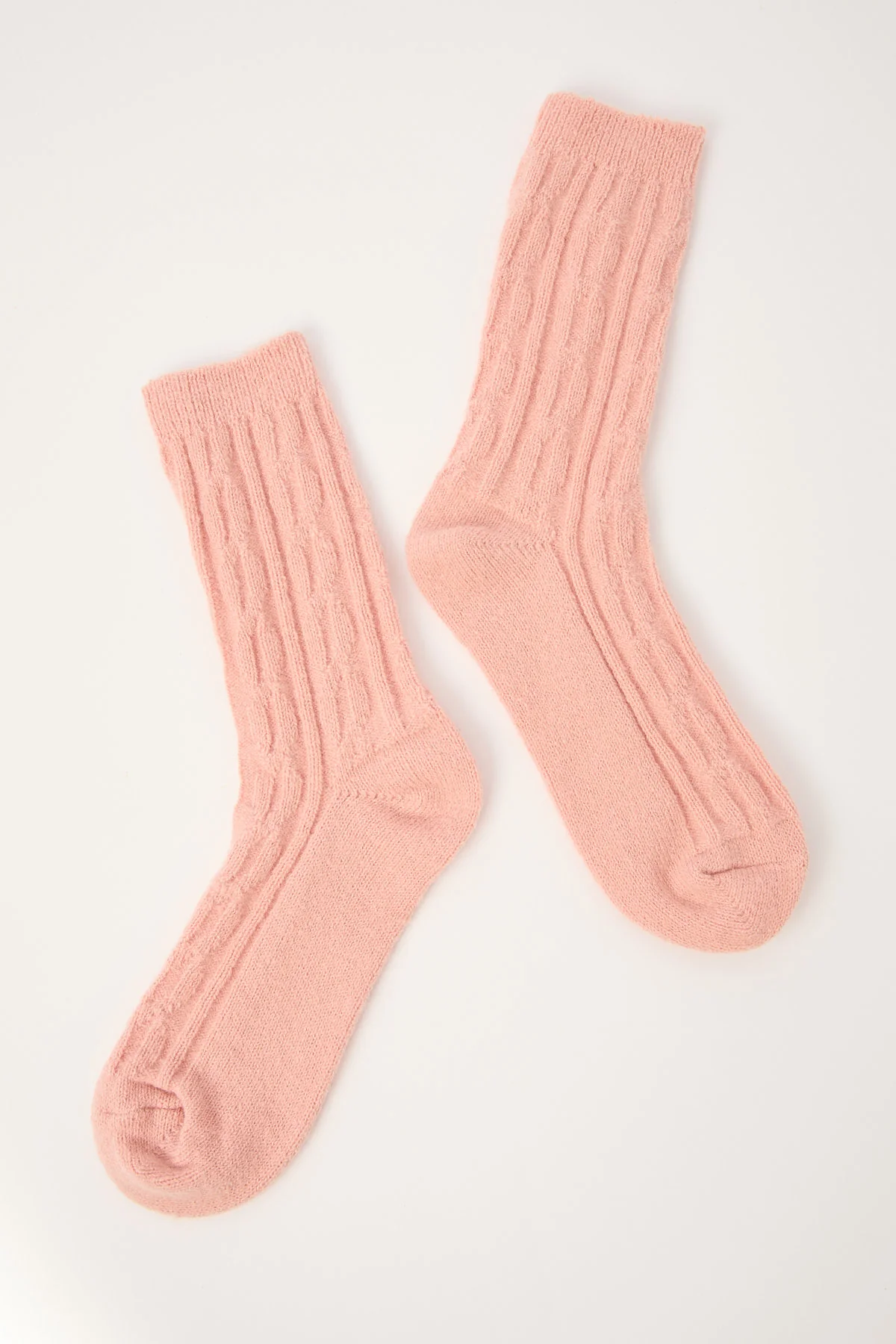 Token Cable Knit Socks Pink - Image 3