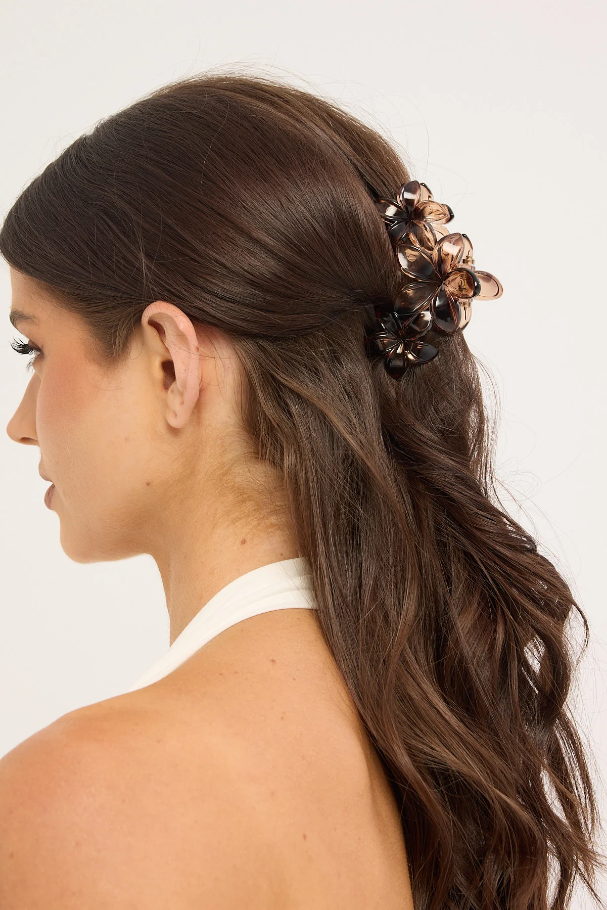 Token Daisy Tort Hair Claw Clip Brown - Image 2