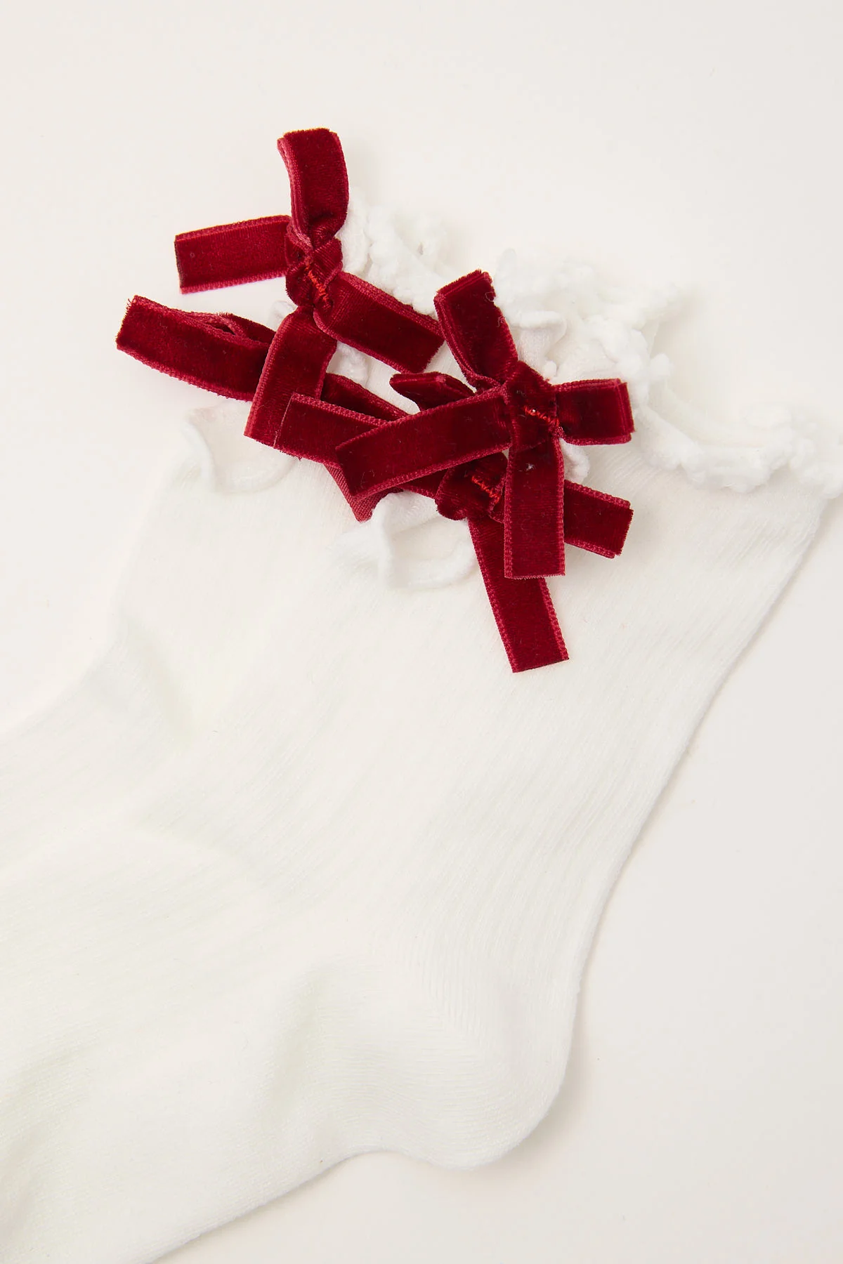 Token Double Red Bow Socks White - Image 2