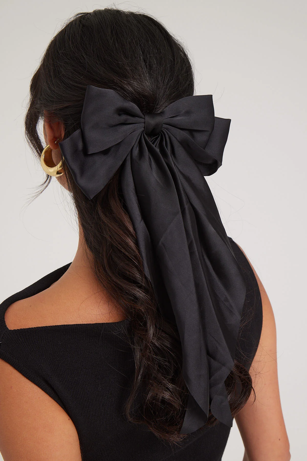Token Large Draped Satin Bow Hair Clip 2 Black - Image 4