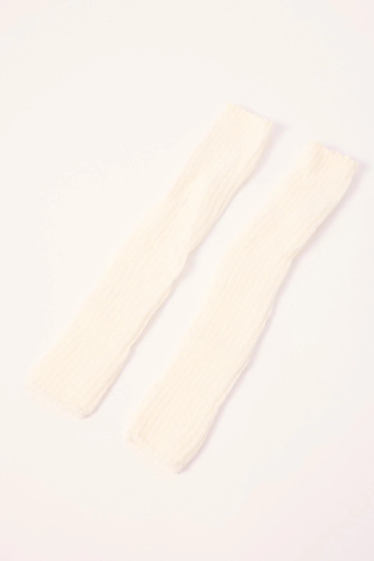 Token Turnout Leg Warmers White