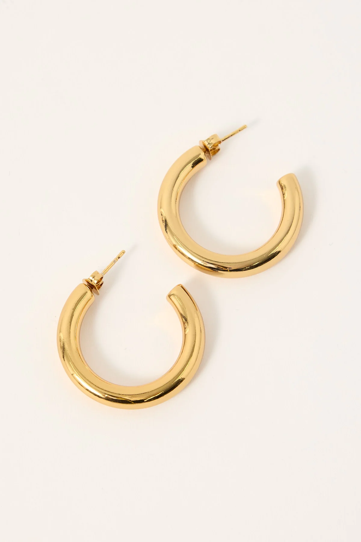 Token Vance Gold Hoop Earrings Gold - Image 2