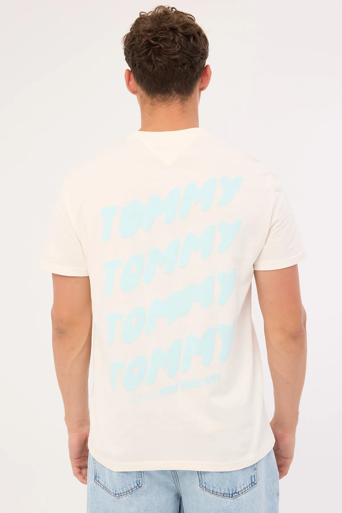Tommy Jeans Regular Bubble Back Shortsleeve Tee Ancient White - Image 5