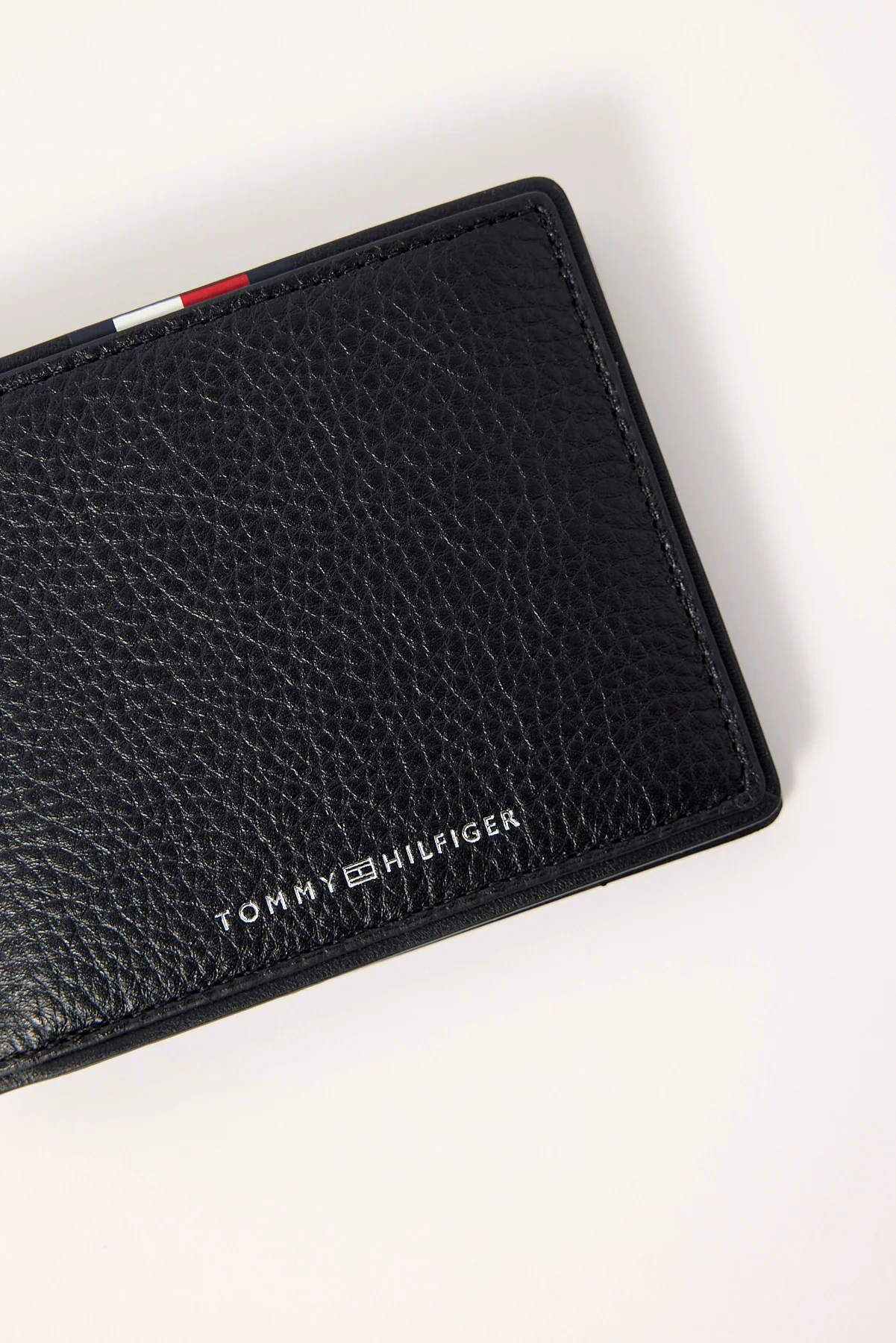 Tommy Jeans TH Corp Mini CC Wallet Black - Image 4