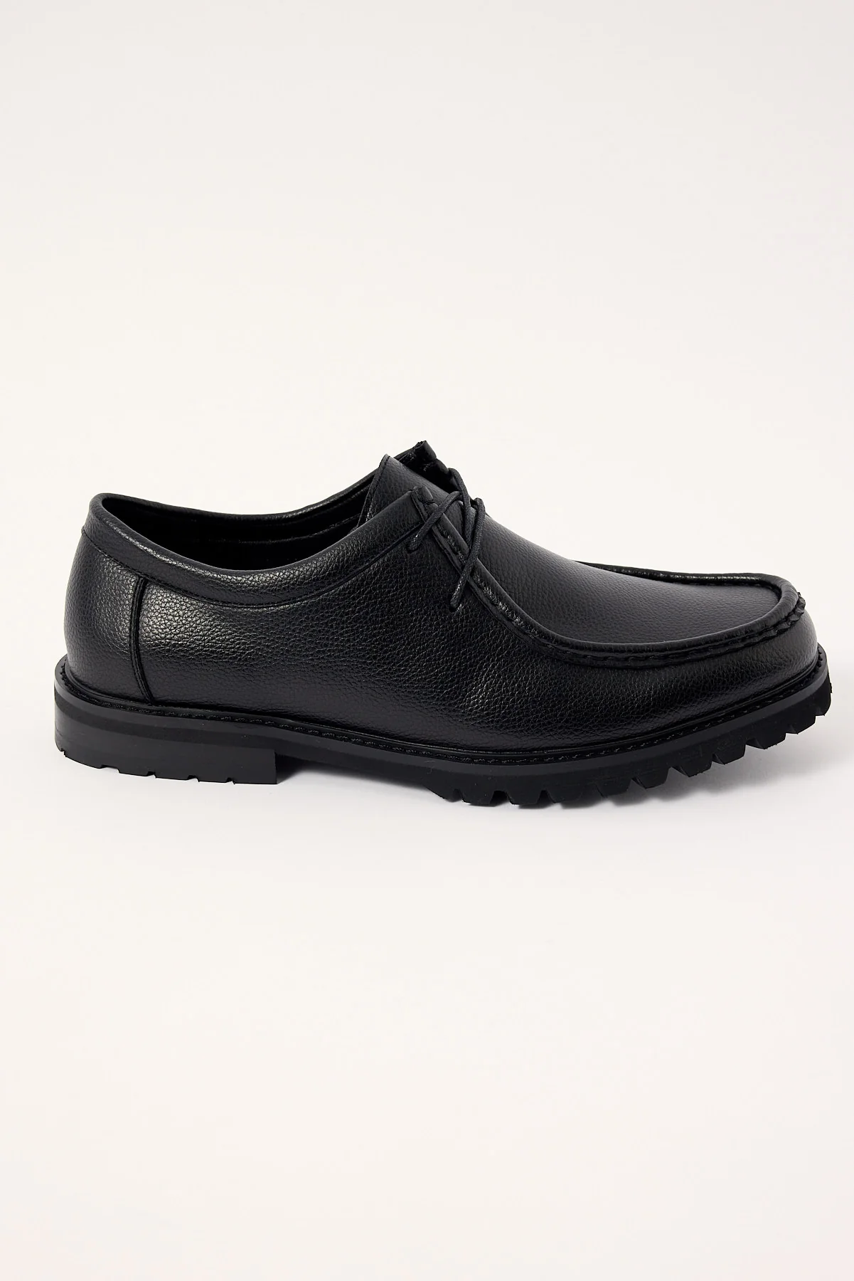 Uncut Shoreditch Black Pebble PU