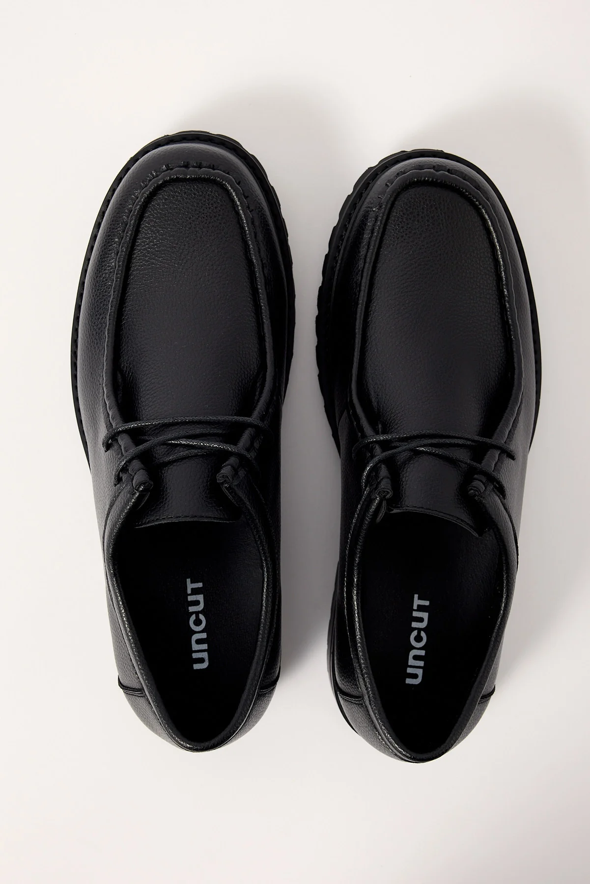 Uncut Shoreditch Black Pebble PU - Image 2
