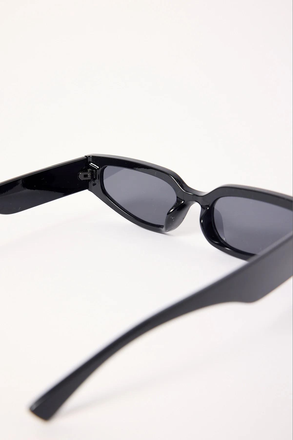 Unity Eyewear Brooklyn Baby Black - Image 3