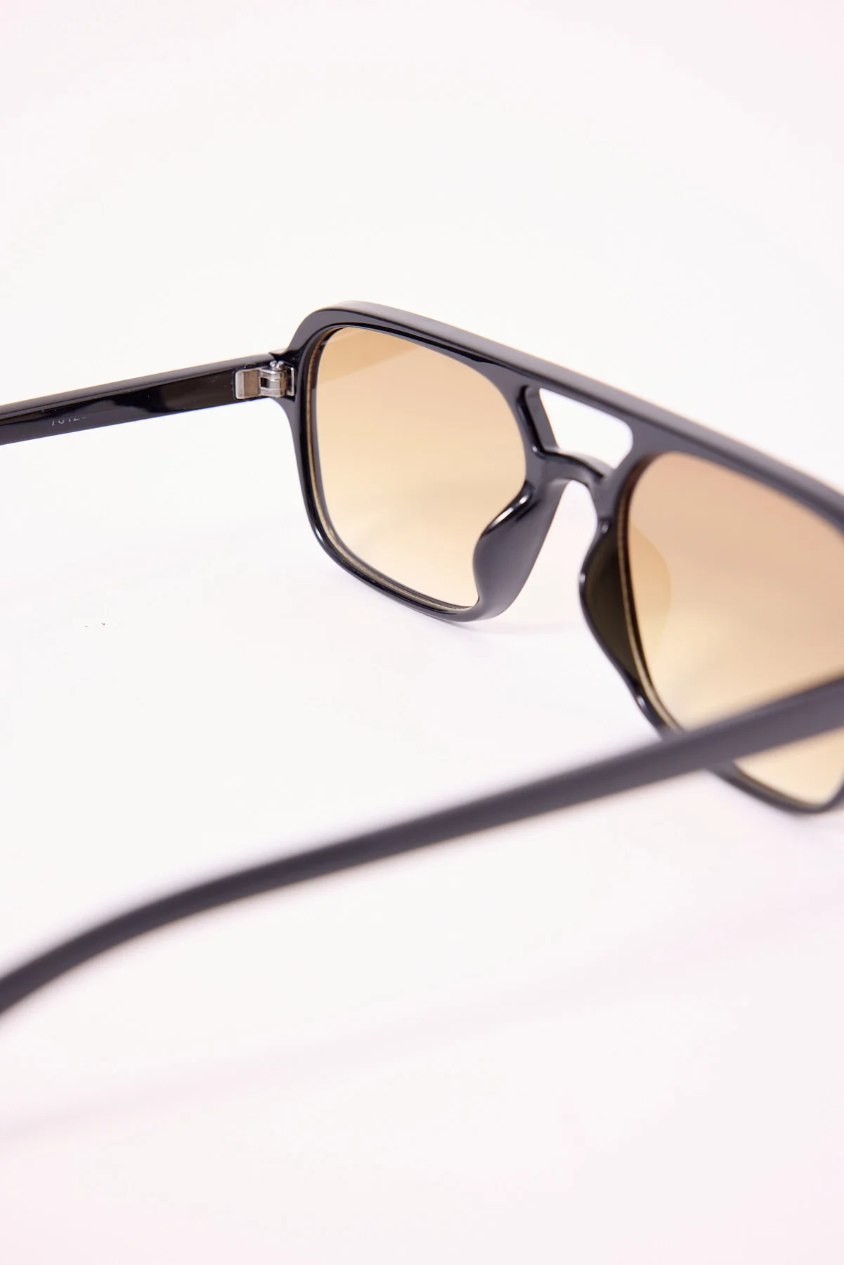 Unity Eyewear Cruisin' Black - Image 4