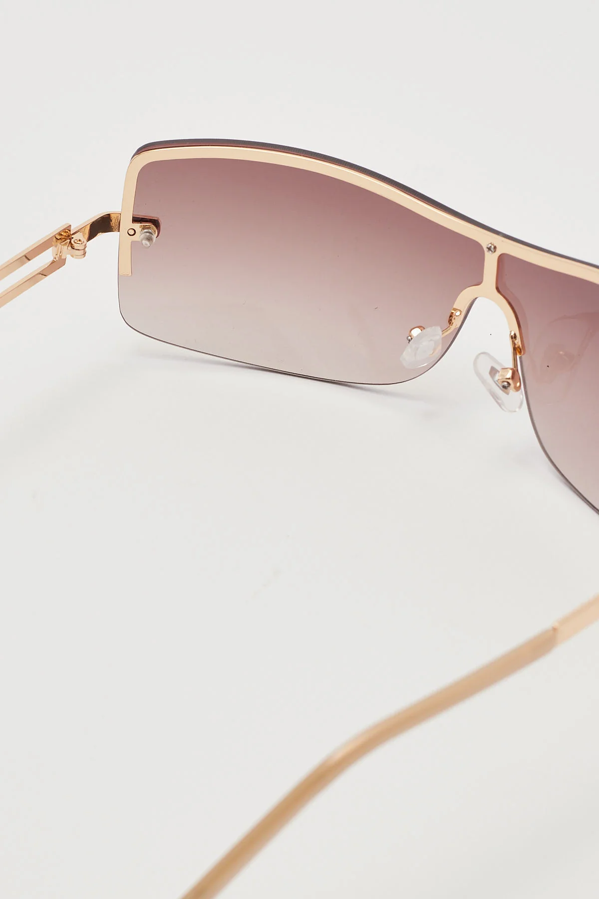 Unity Eyewear Maeve Gold - Image 3