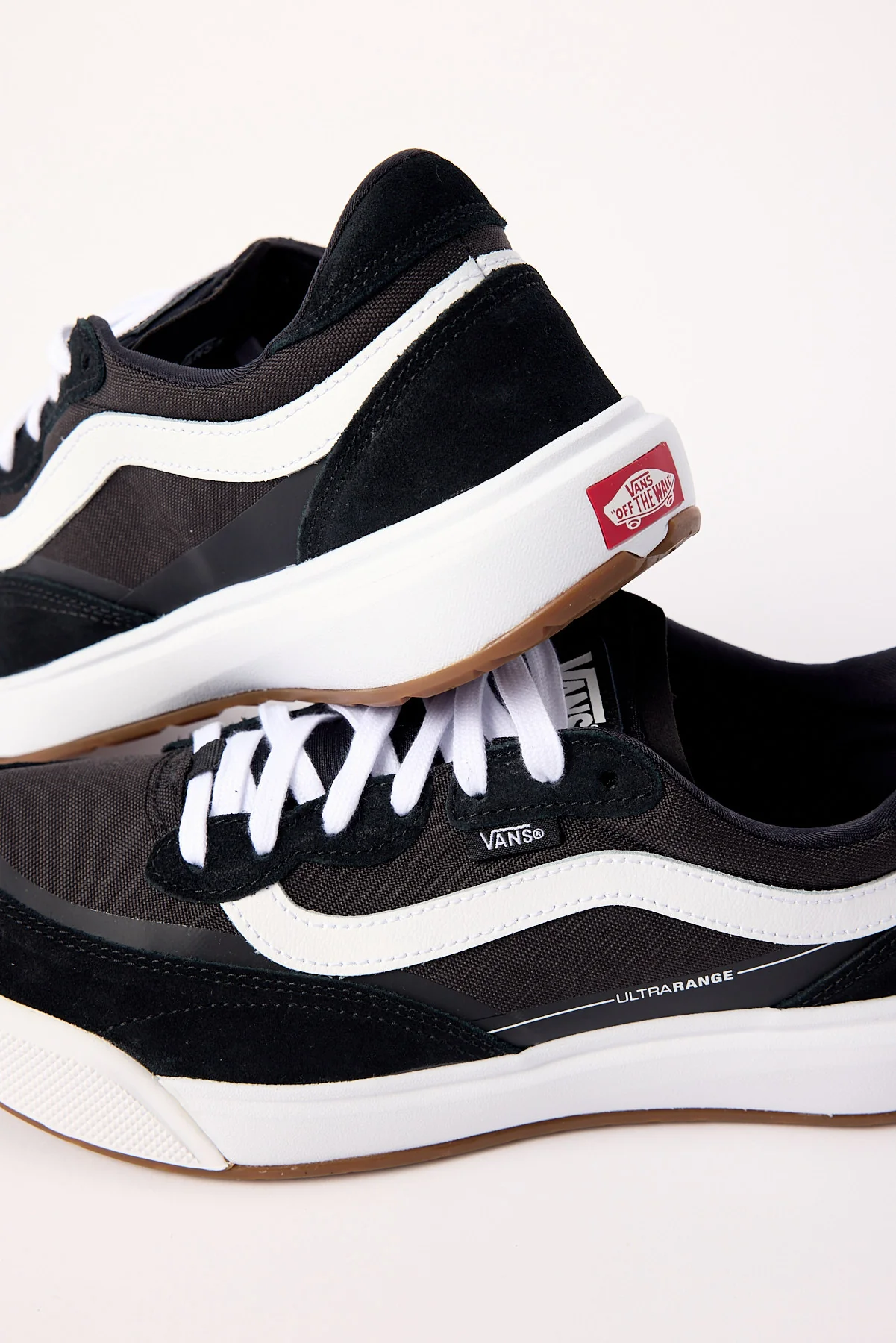 Vans MTE Ultrarange 2.0 SE Sneaker Black White - Image 4