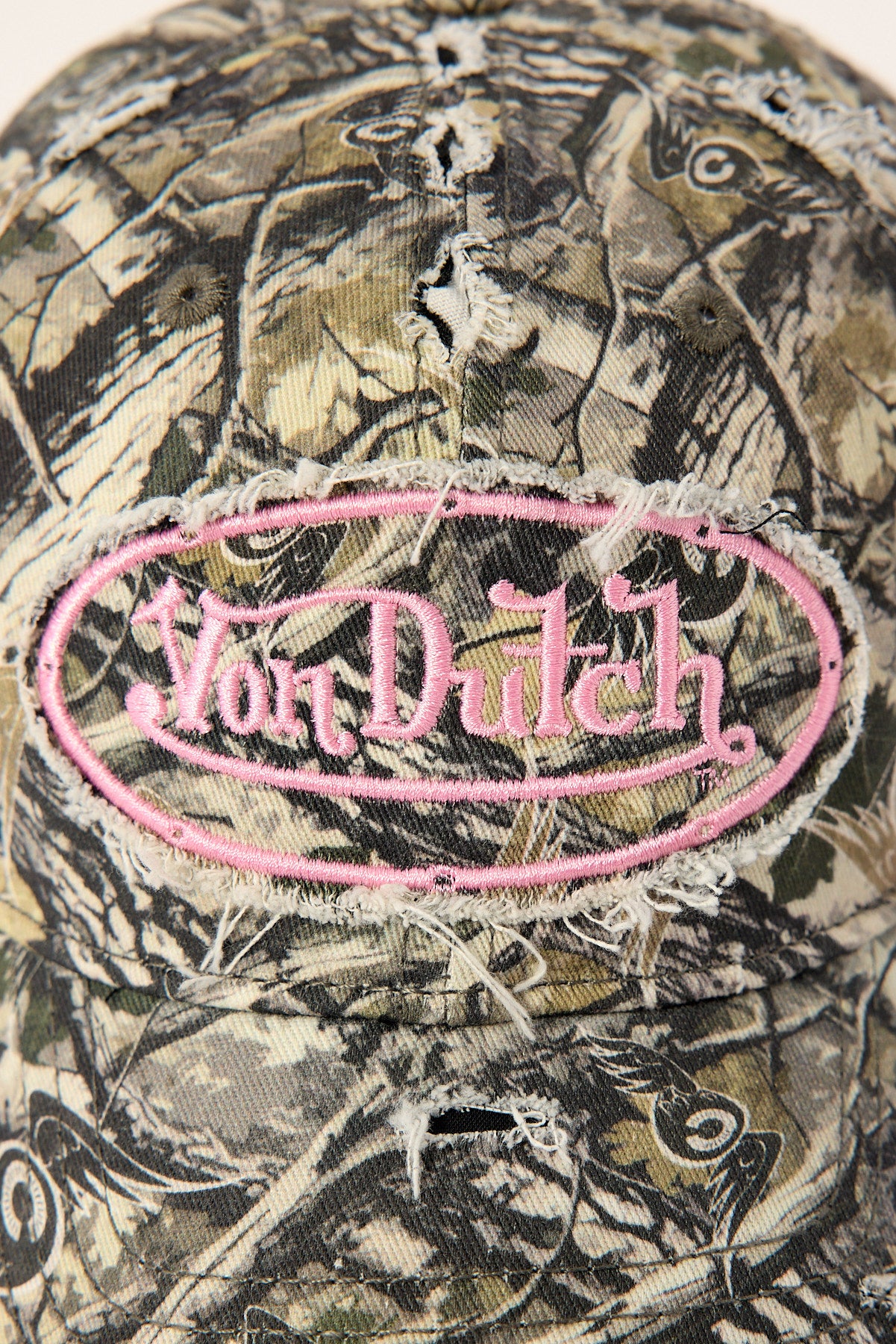 Von Dutch Eyecamo Destroyed Dad Cap Washed Camo/Pink - Image 2