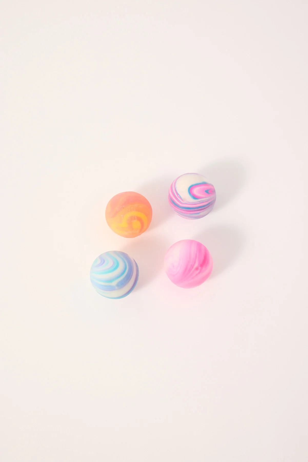 William Valentine Swirl Teenie (Multi-Pack) Nee Doh Assorted - Image 4