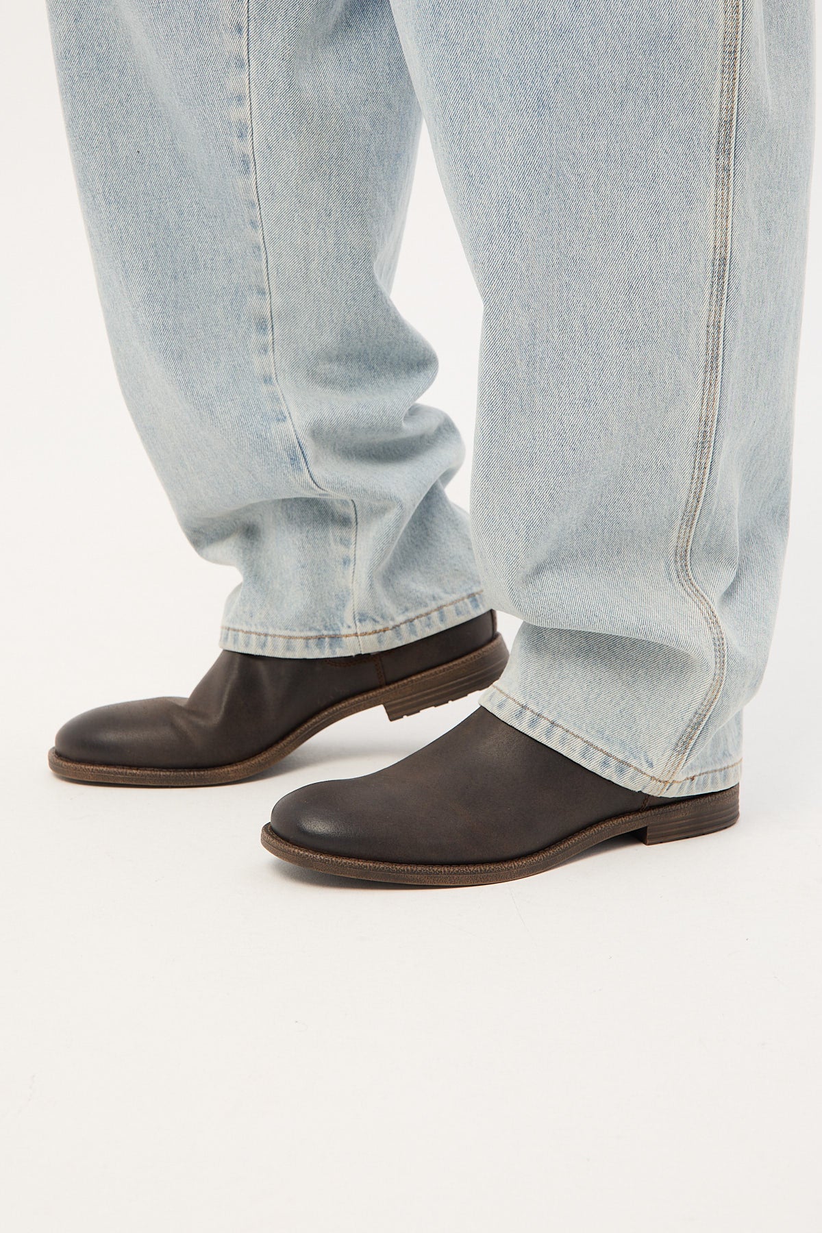 Windsor Smith Saxon Brown Oil Suede - Image 4