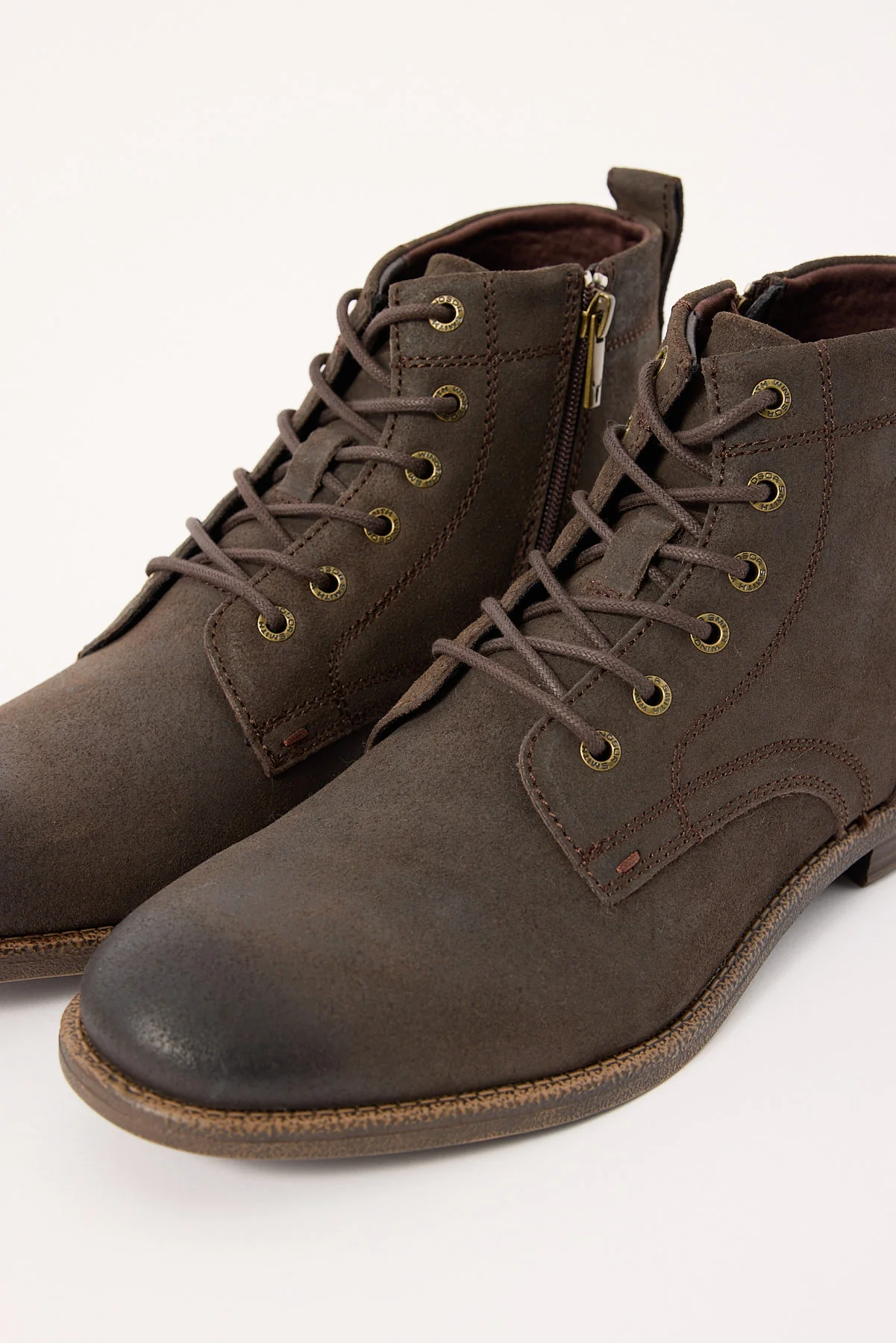 Windsor Smith Sebastian Brown Oil Suede - Image 3