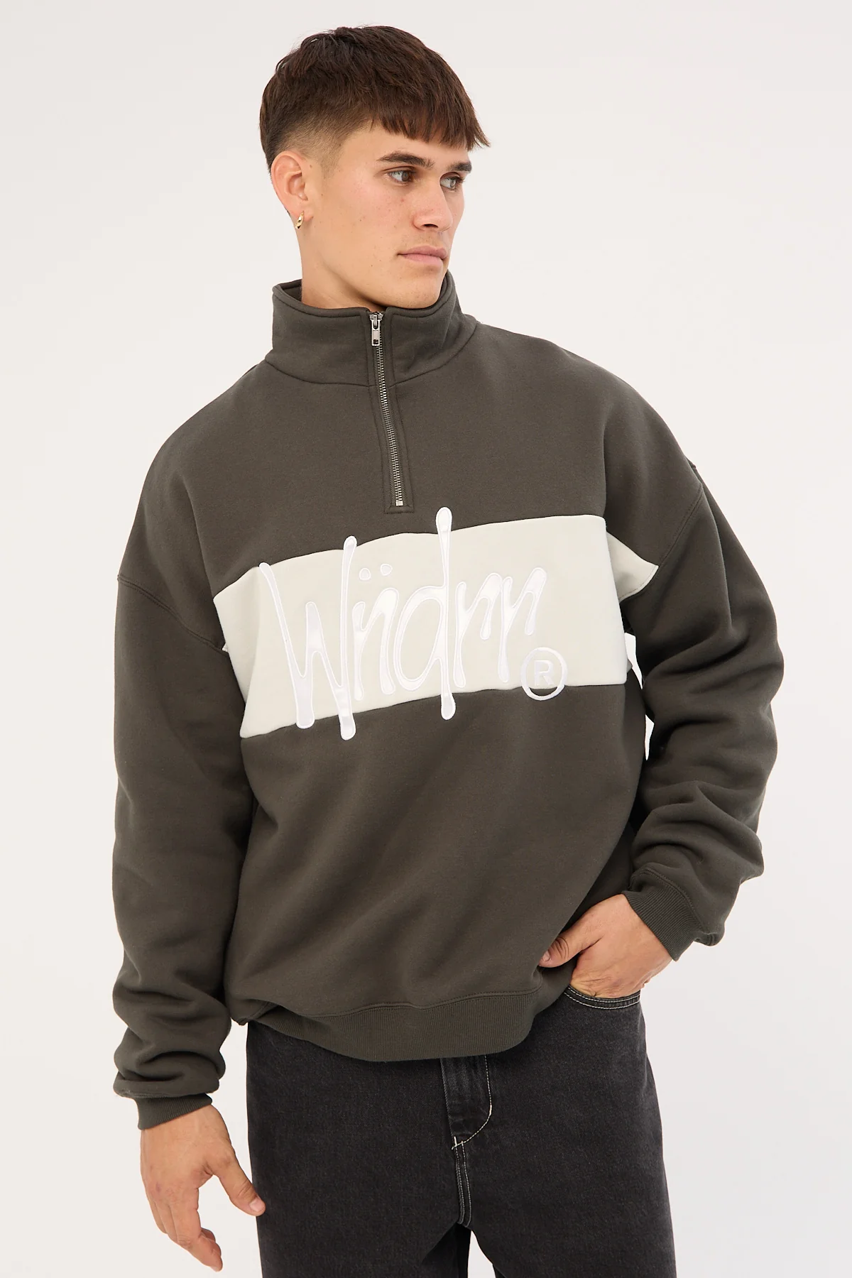 Wndrr Starter Panel 1/4 Zip Sweat Ink