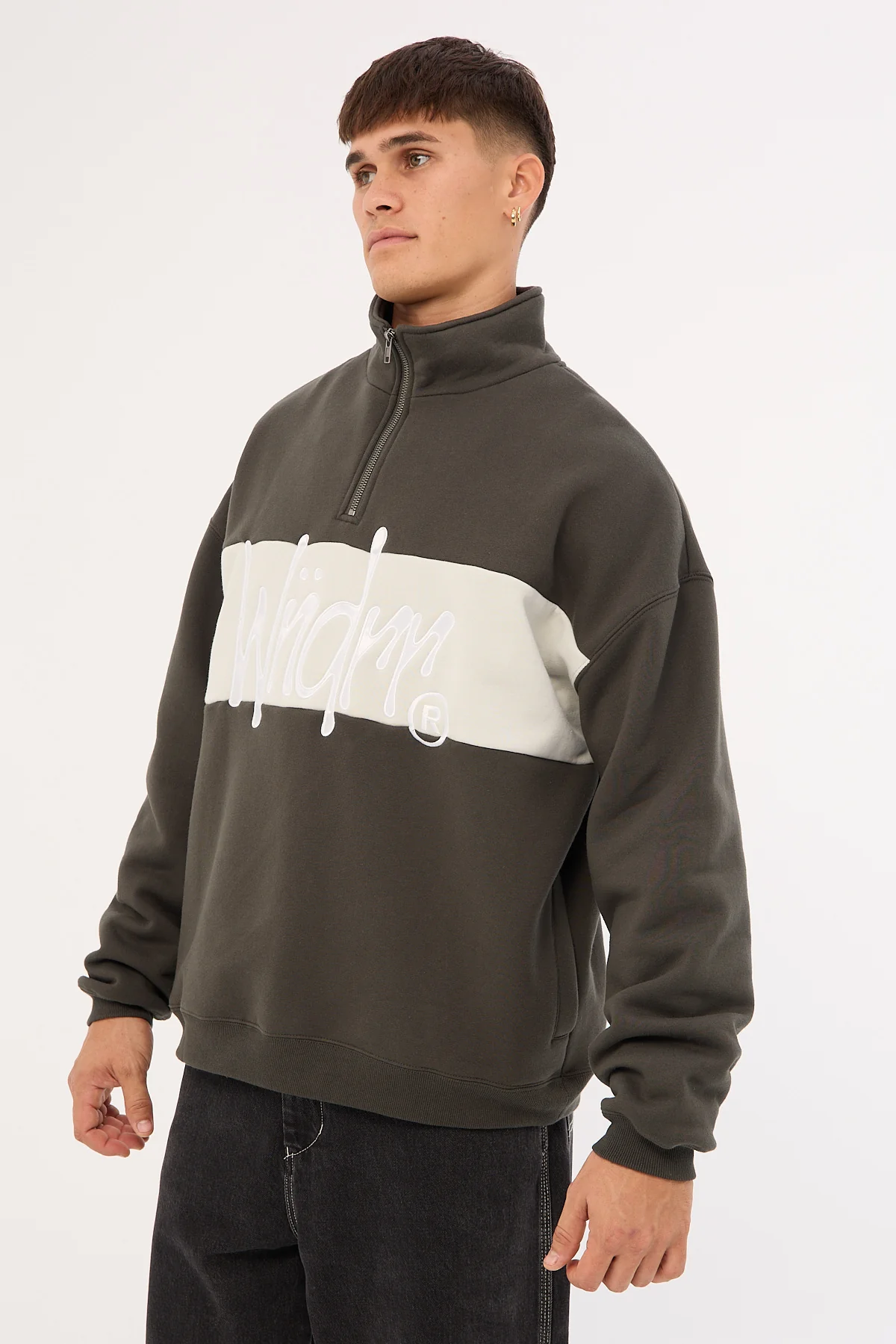 Wndrr Starter Panel 1/4 Zip Sweat Ink - Image 3