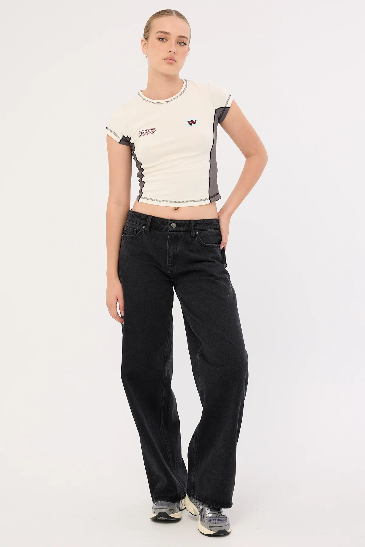 Worship Anytime Panelled Cap Sleeve Tee Zine/Worn Black - Image 2