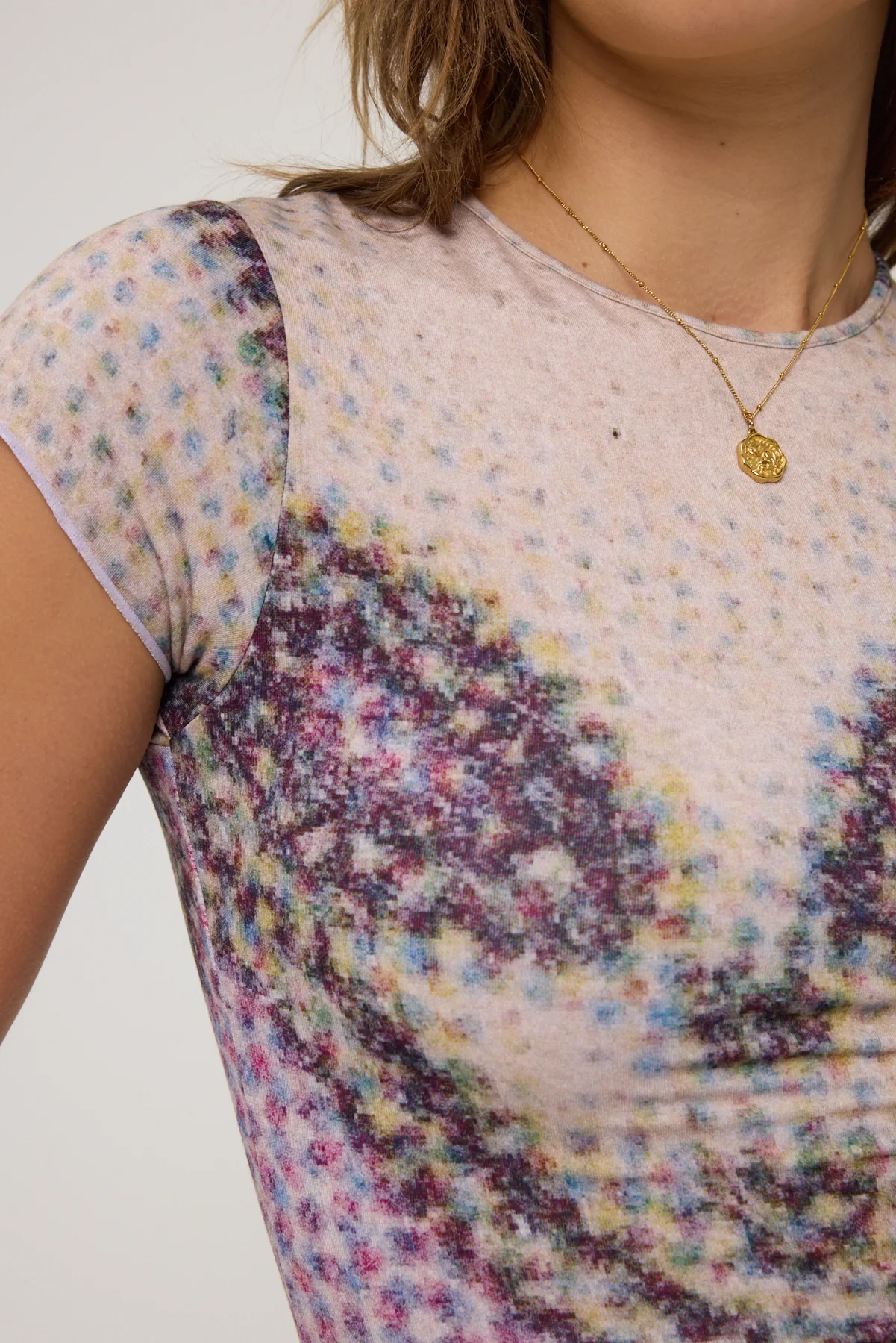 Worship Be Seen Cap Sleeve Tee Heron - Image 4