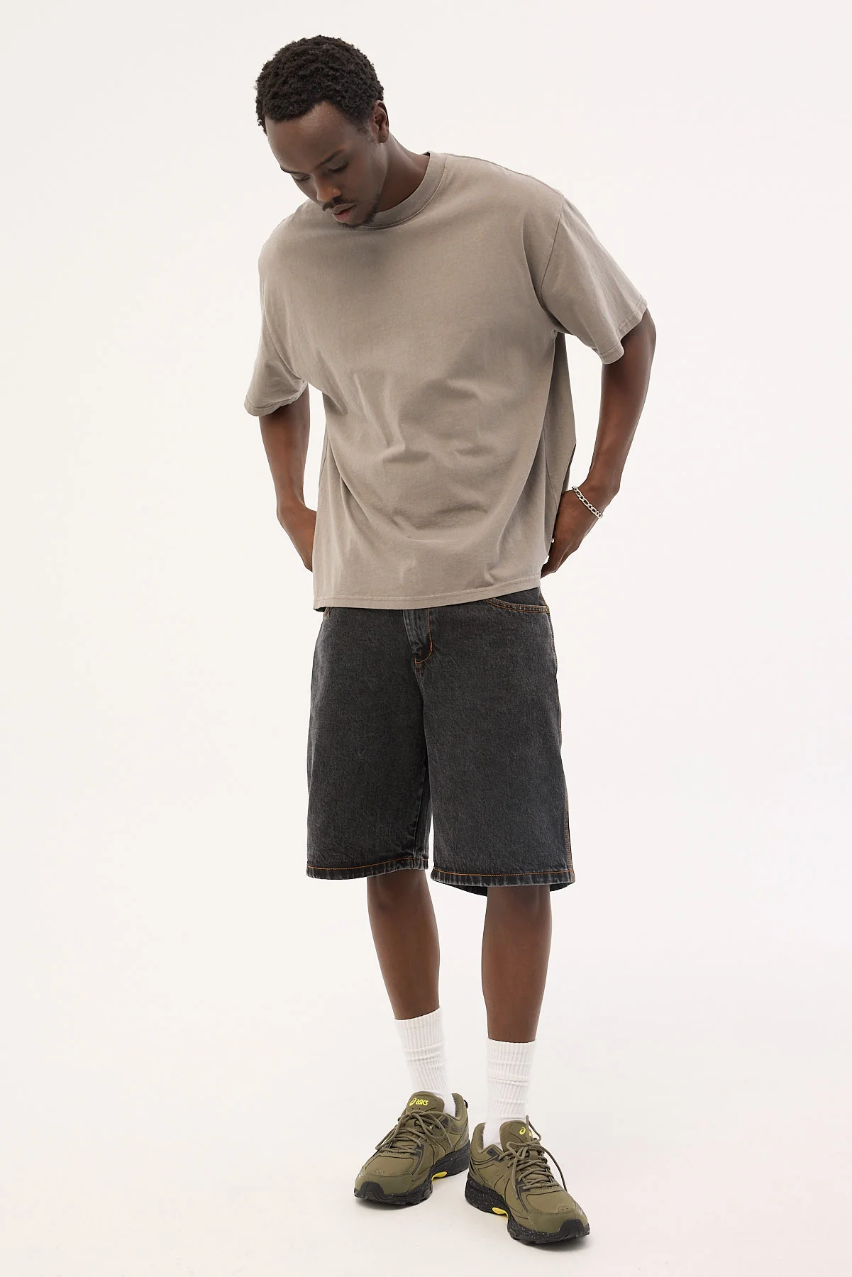Worship Big Dawgs Jean Short Black Rinse - Image 2