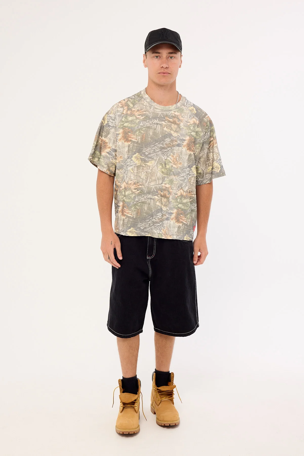 Worship Bushman Box Fit Cropped Oversize Raglan Tee Bushman Camo - Image 2