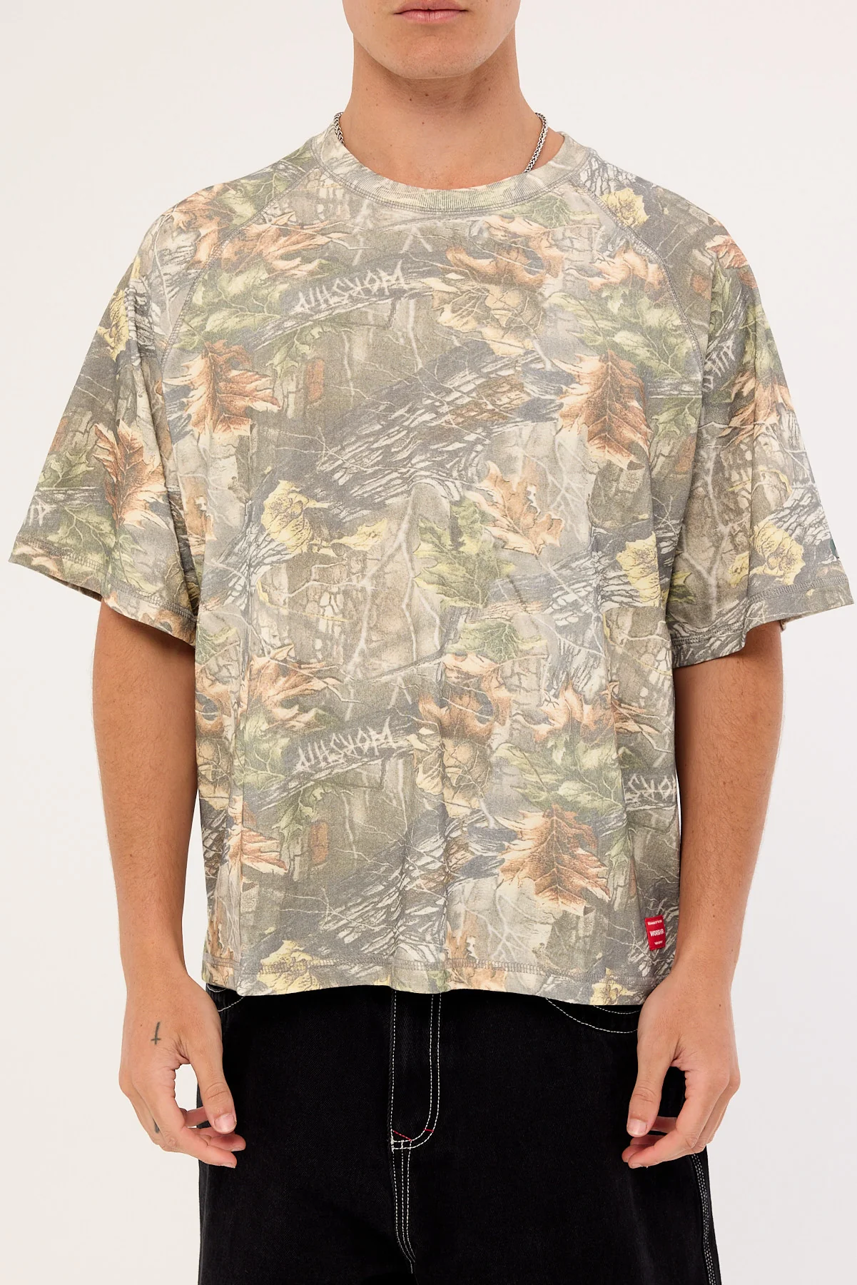 Worship Bushman Box Fit Cropped Oversize Raglan Tee Bushman Camo - Image 6