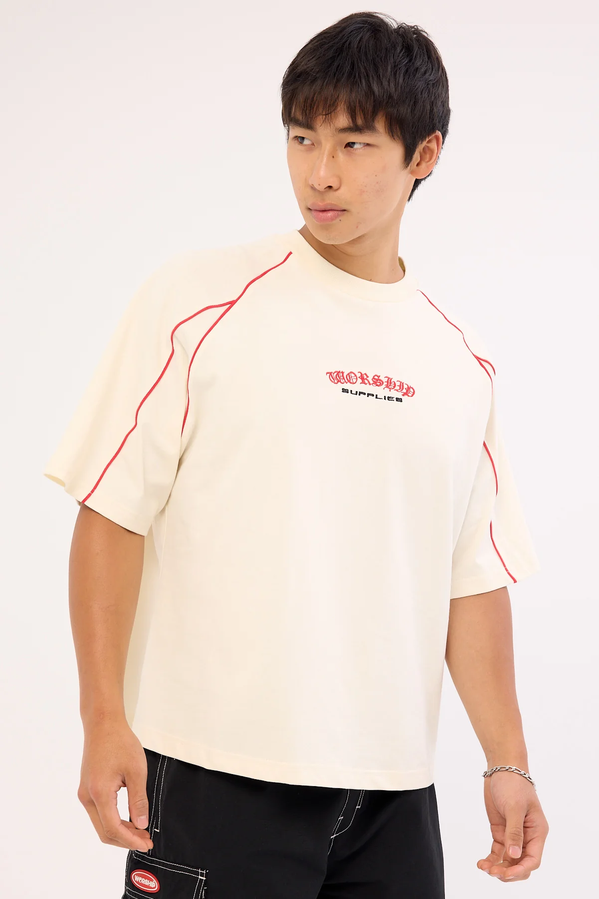 Worship Frequency Panel Oversize Cropped Raglan Tee Zine - Image 4