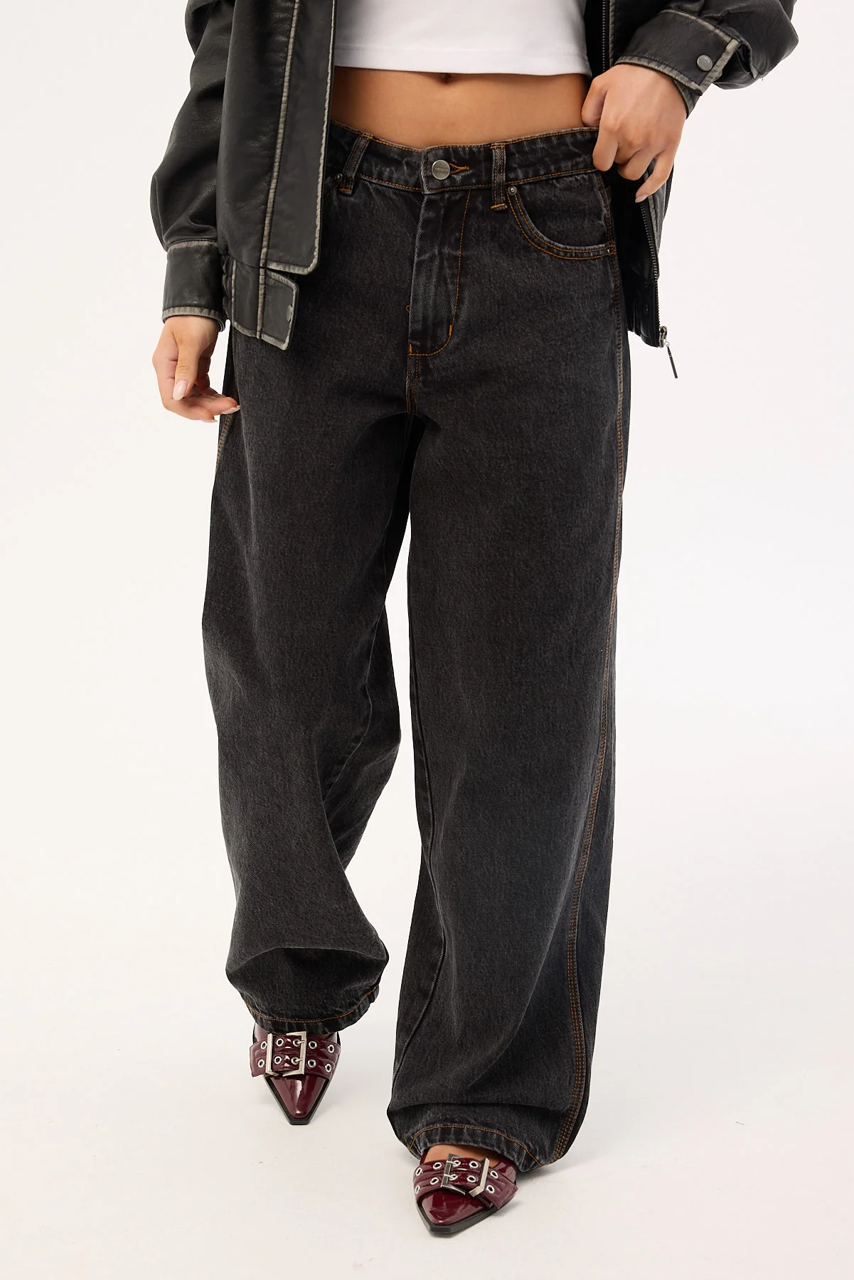 Worship Hangtime Sloucher Jean Black Rinse - Image 3