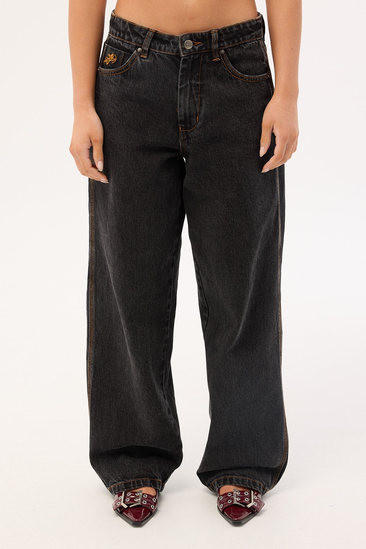 Worship Hangtime Sloucher Jean Black Rinse - Image 9