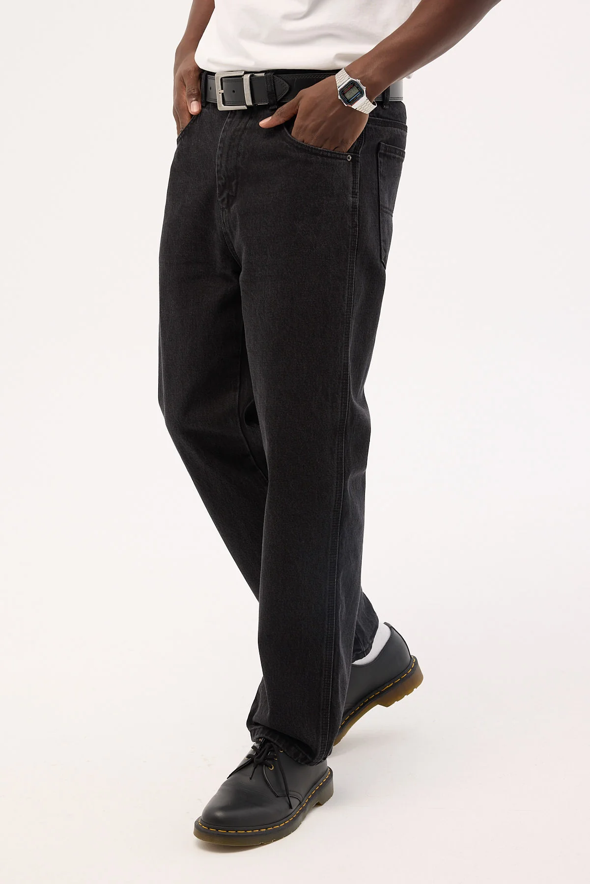 Worship Lounger Jean Worship Washed Black - Image 4