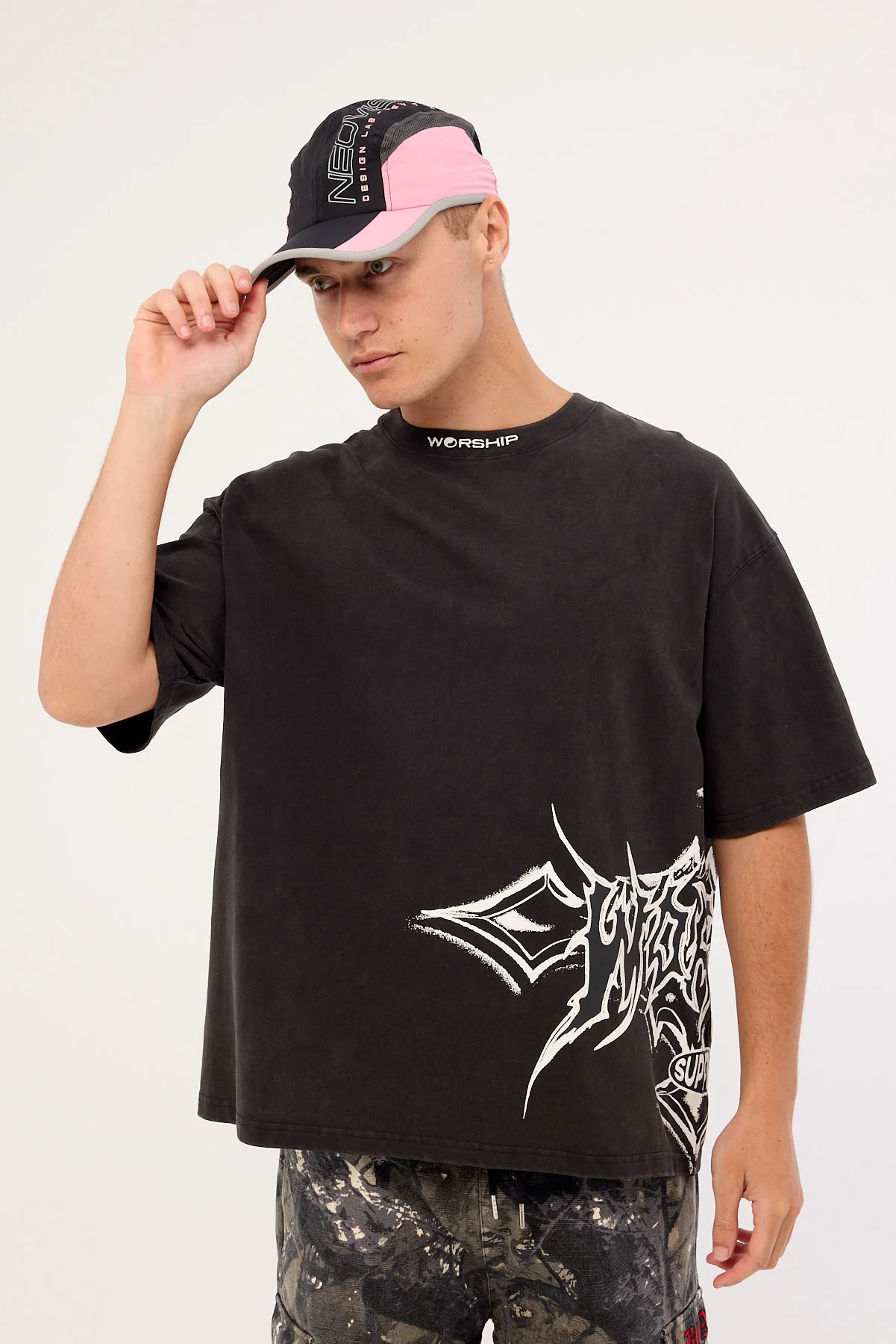 Worship Metalx Oversized Tee Faded Black