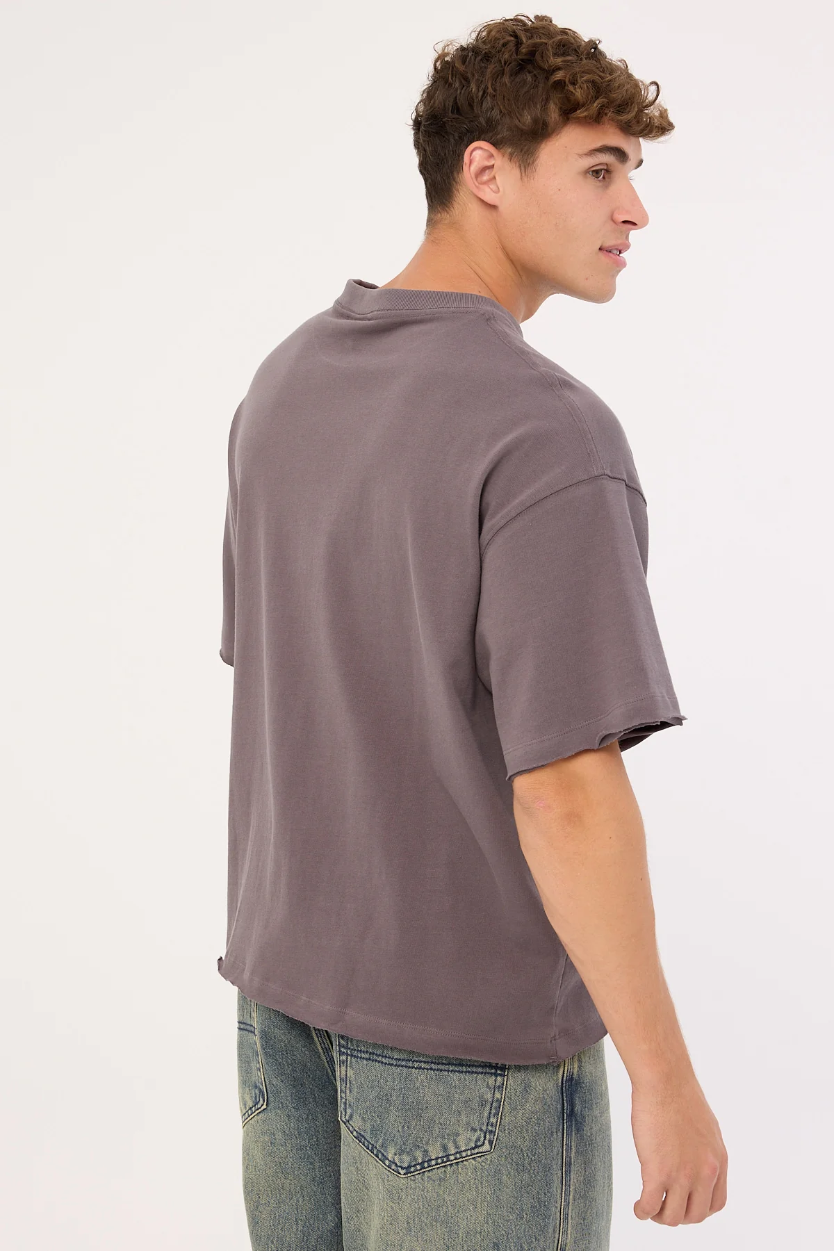 Worship Ned Oversize Tee Worn Black - Image 5