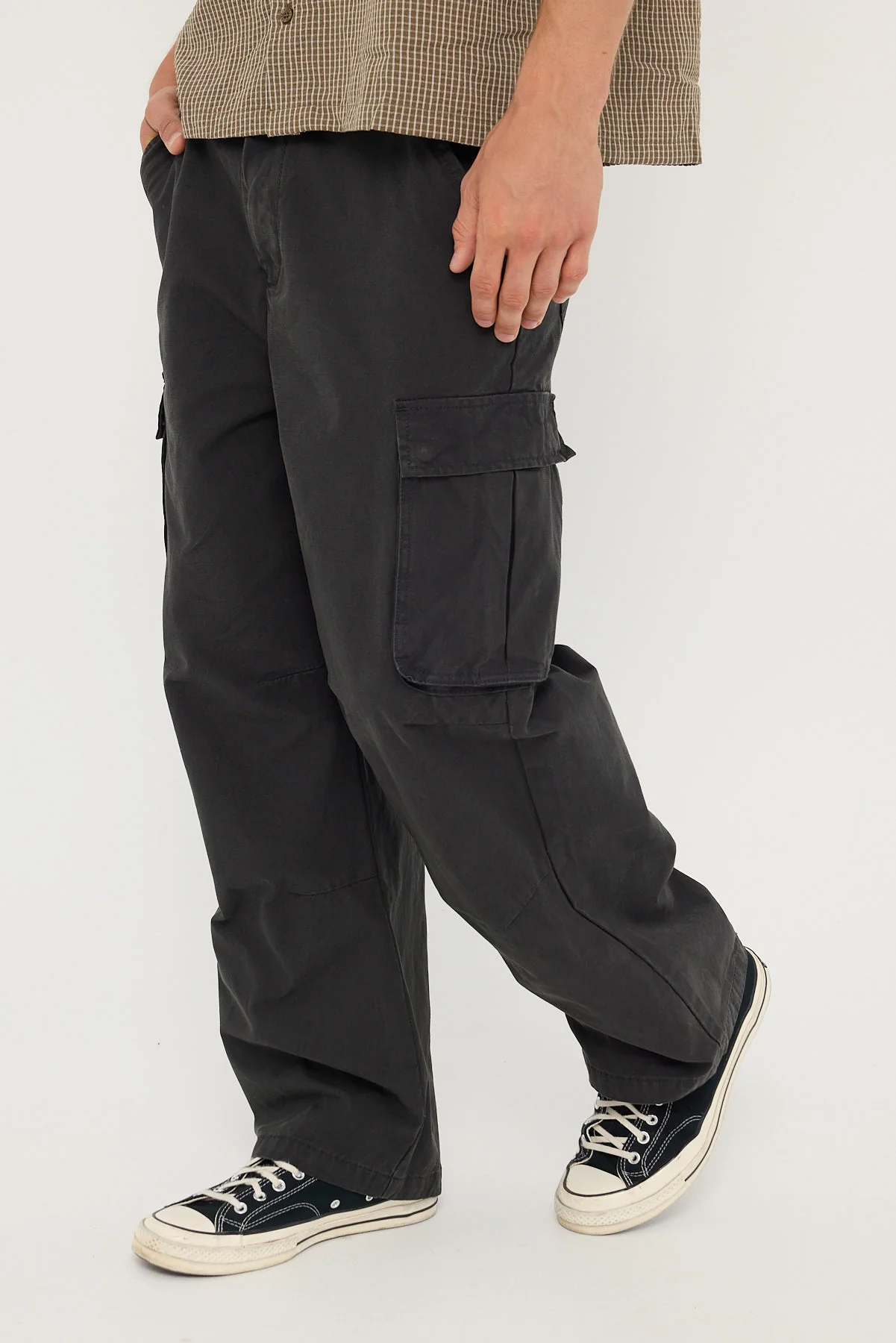 Worship Orion Cotton Cargo Pant Worn Black - Image 4