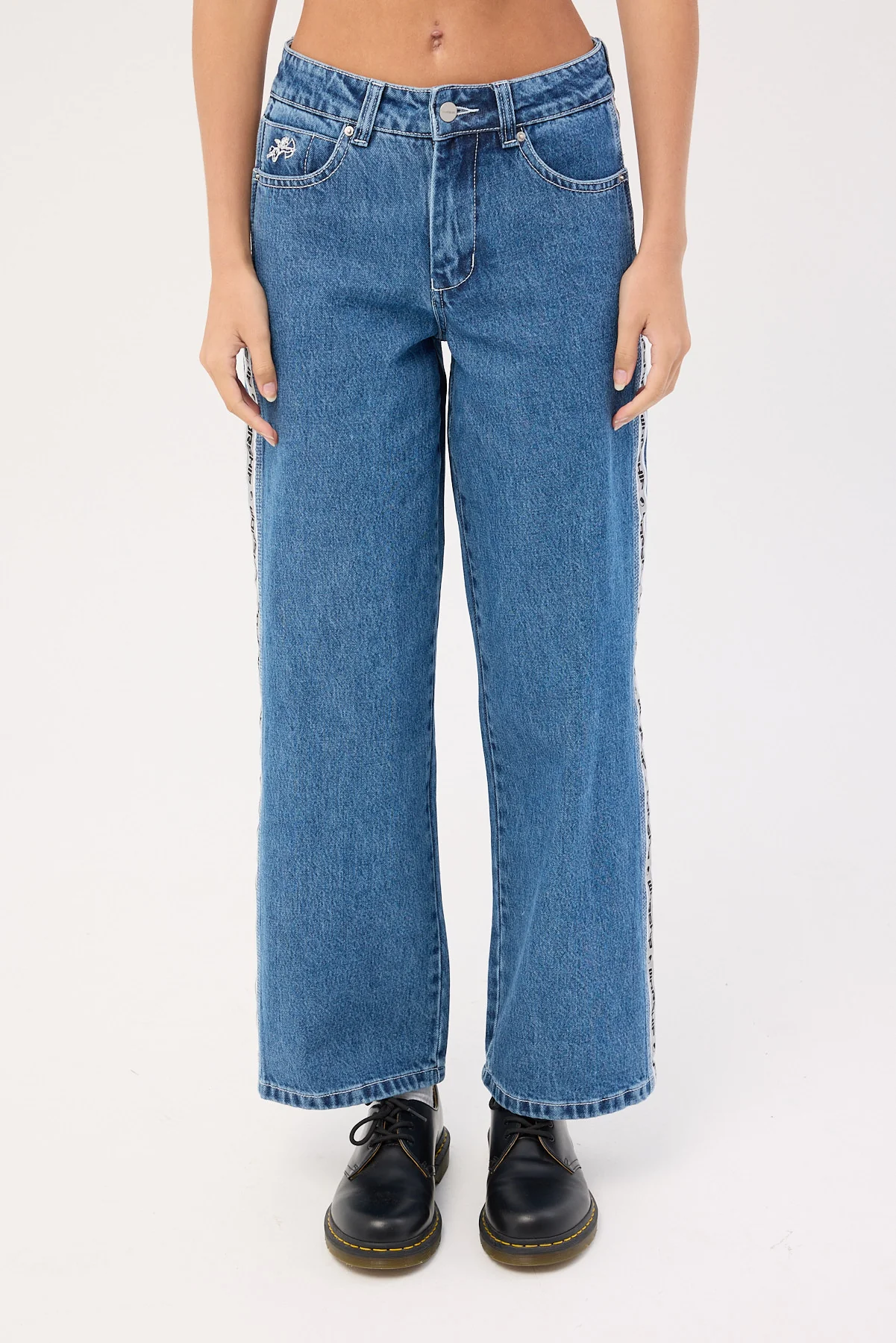 Worship Pacer Sloucher Jean Steady Mid Blue - Image 9