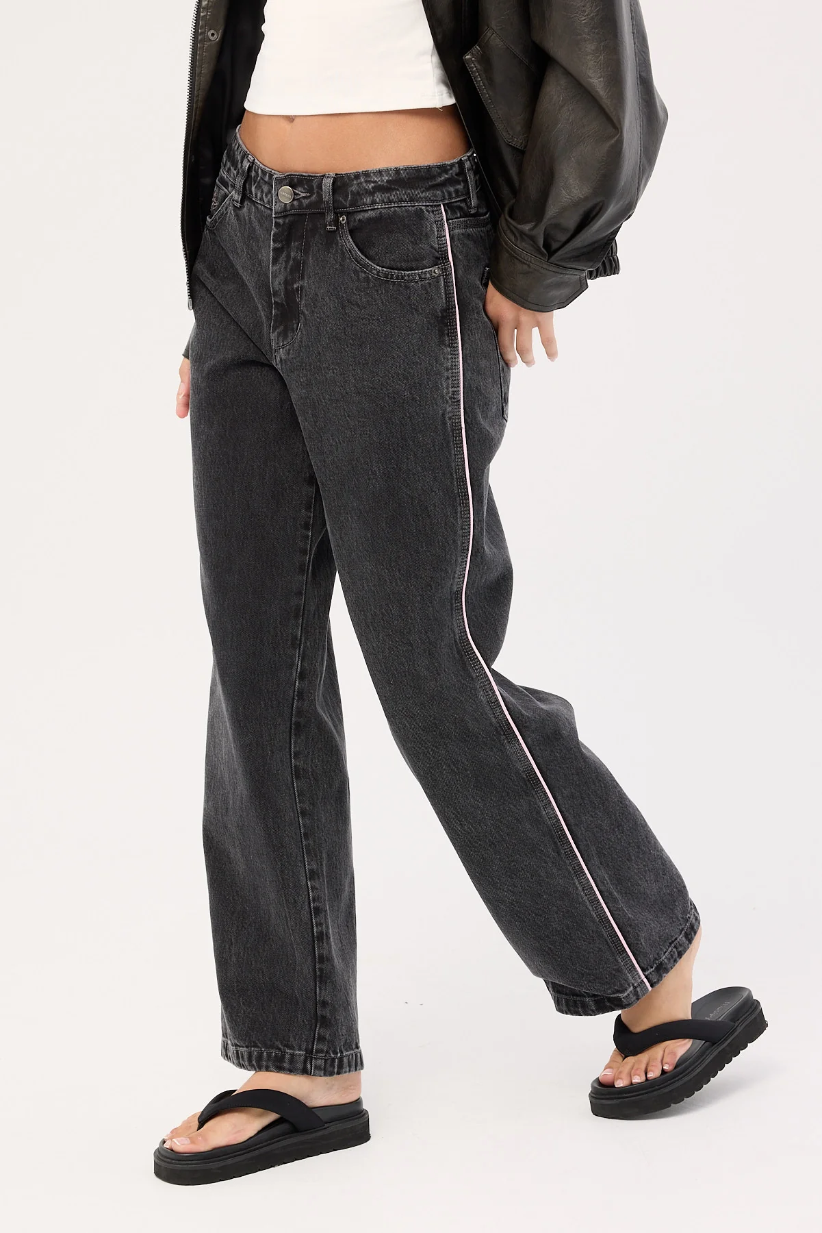 Worship Punter Sloucher Jean Black Rinse - Image 5