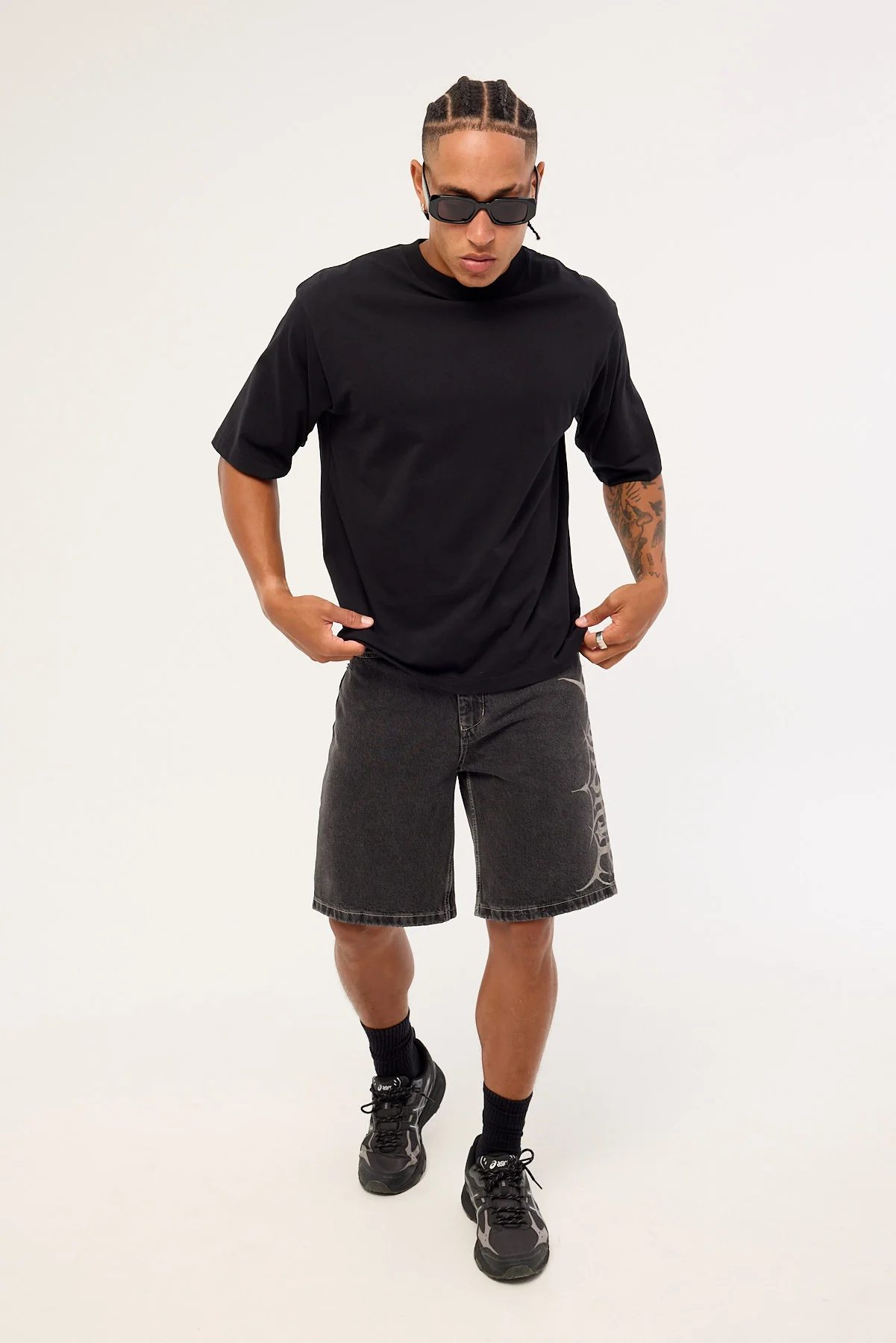 Worship Skitz Carpenter Jean Short Used Black