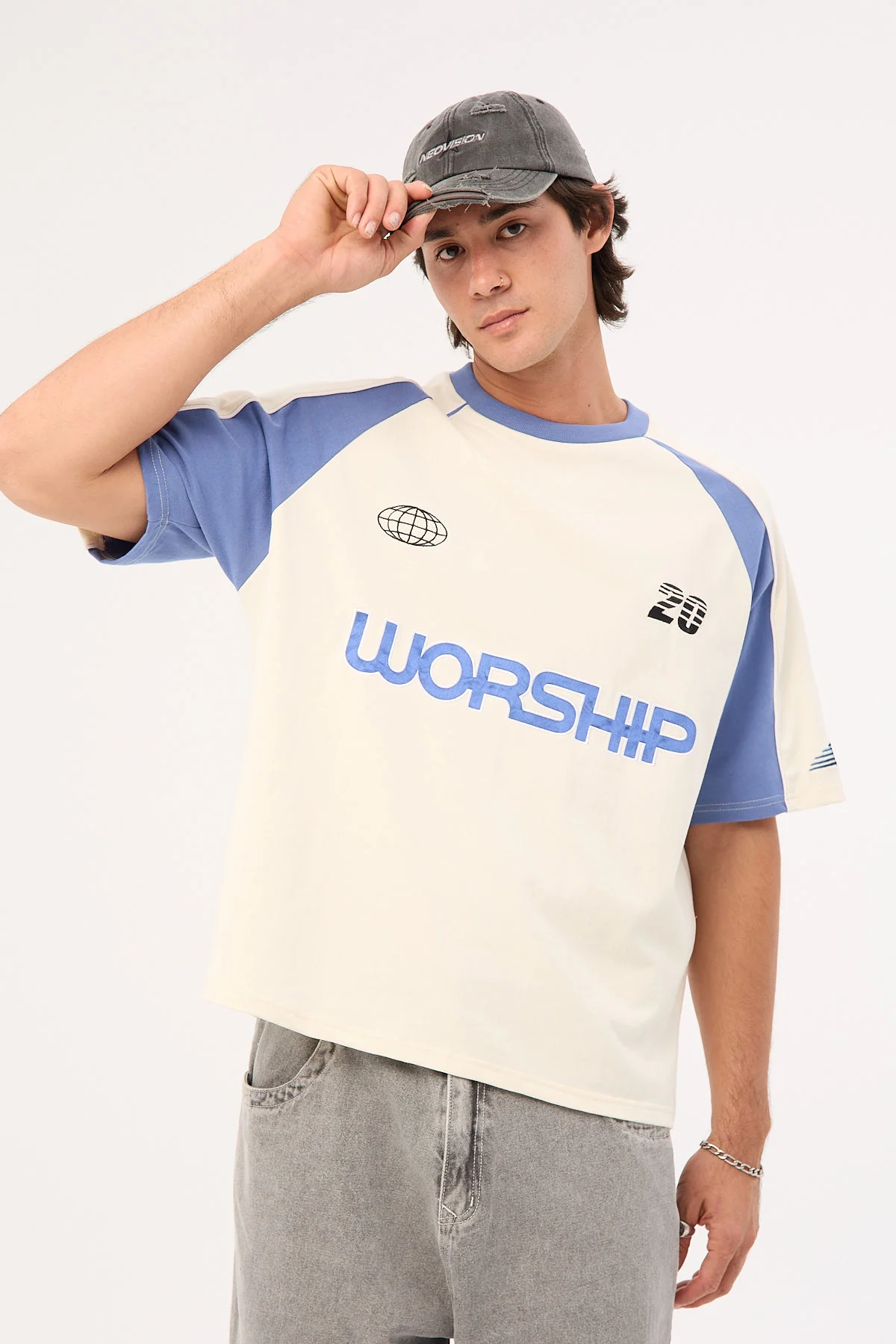 Worship Squad Oversize Raglan Tee Zine - Image 2