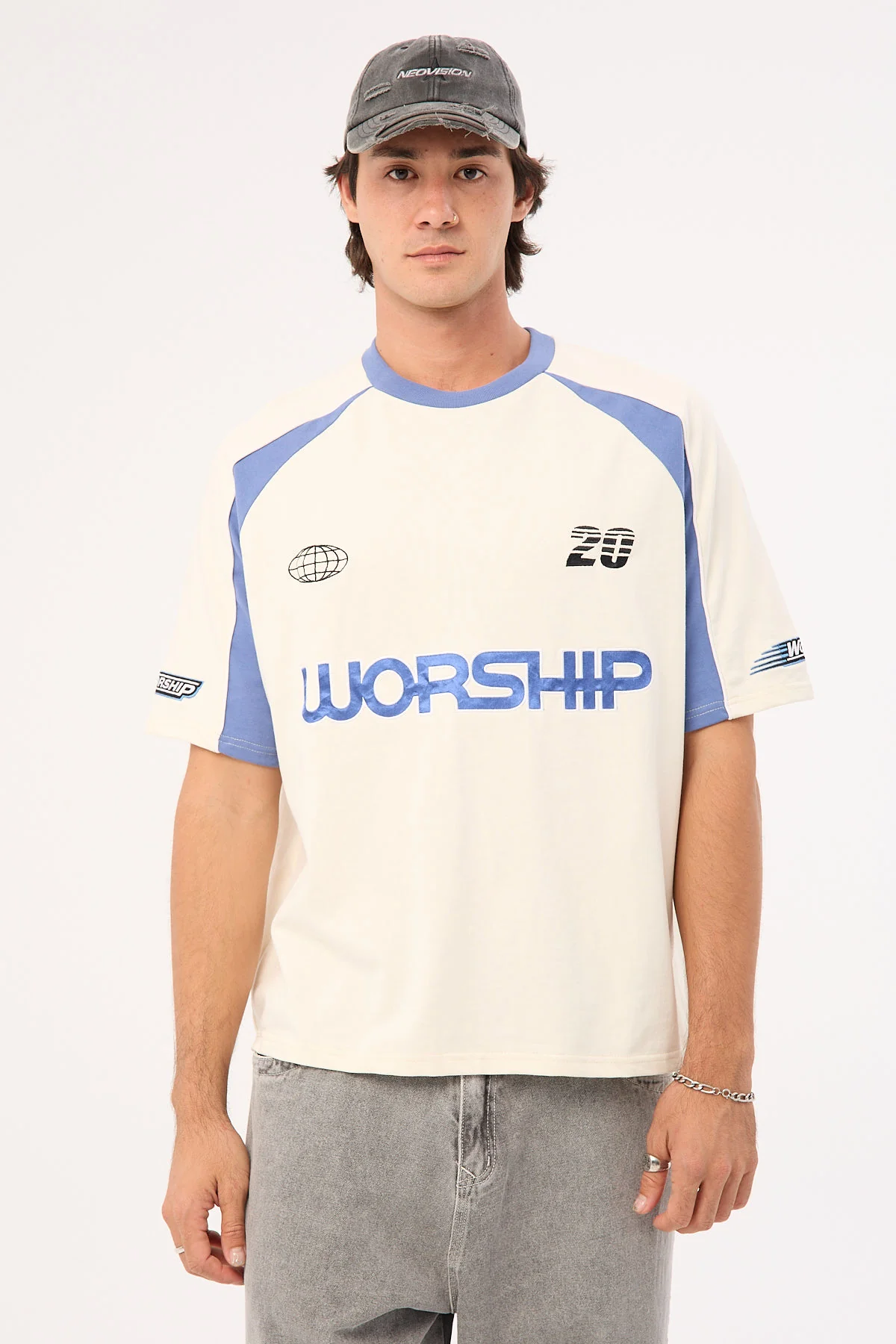 Worship Squad Oversize Raglan Tee Zine - Image 5