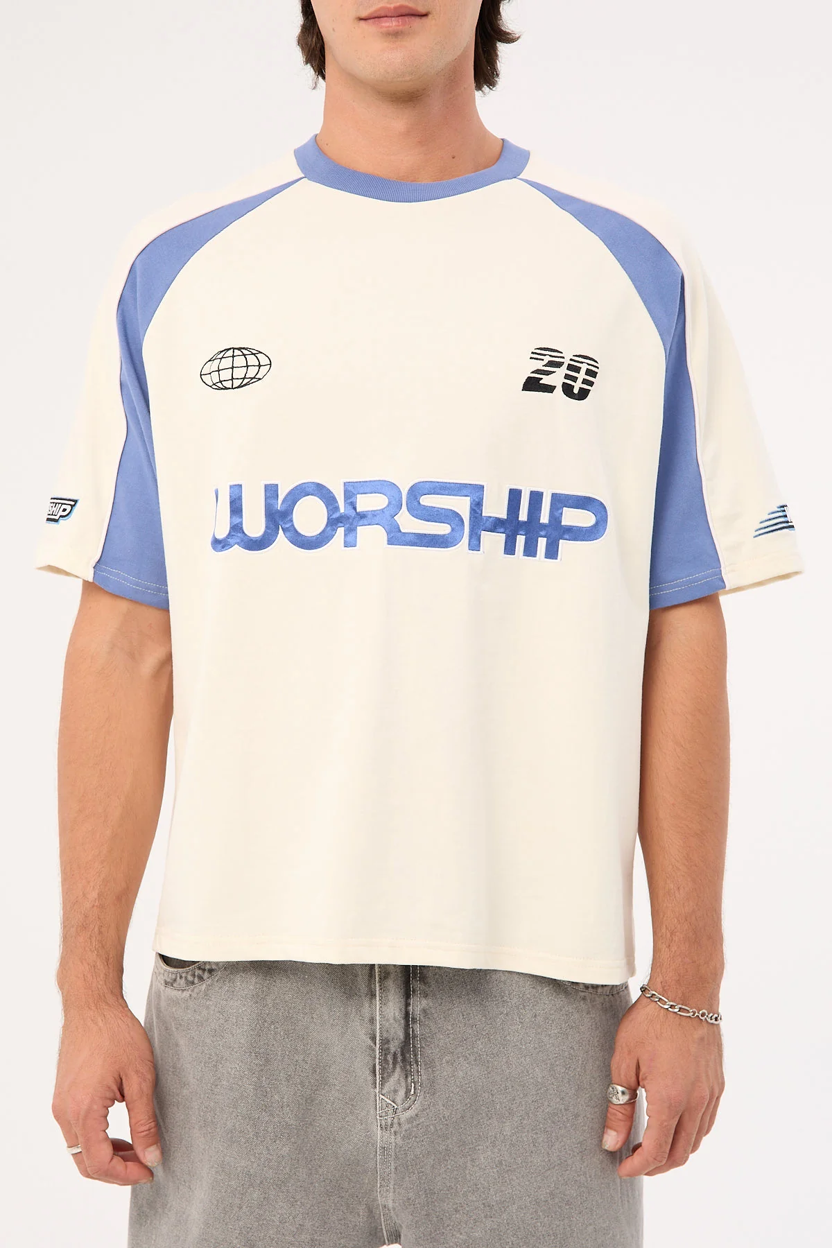 Worship Squad Oversize Raglan Tee Zine - Image 9