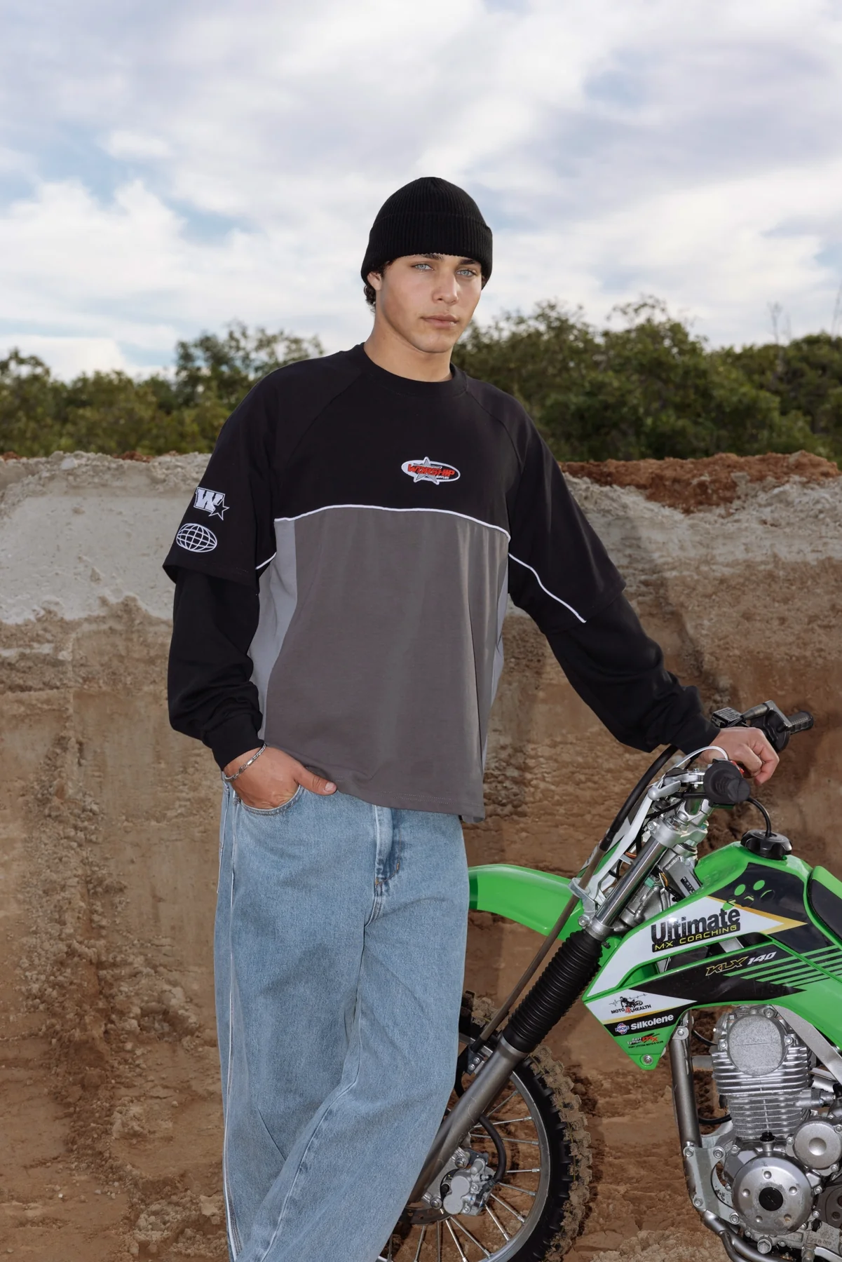 Worship Strike 2 Panel Raglan Oversize Tee Black